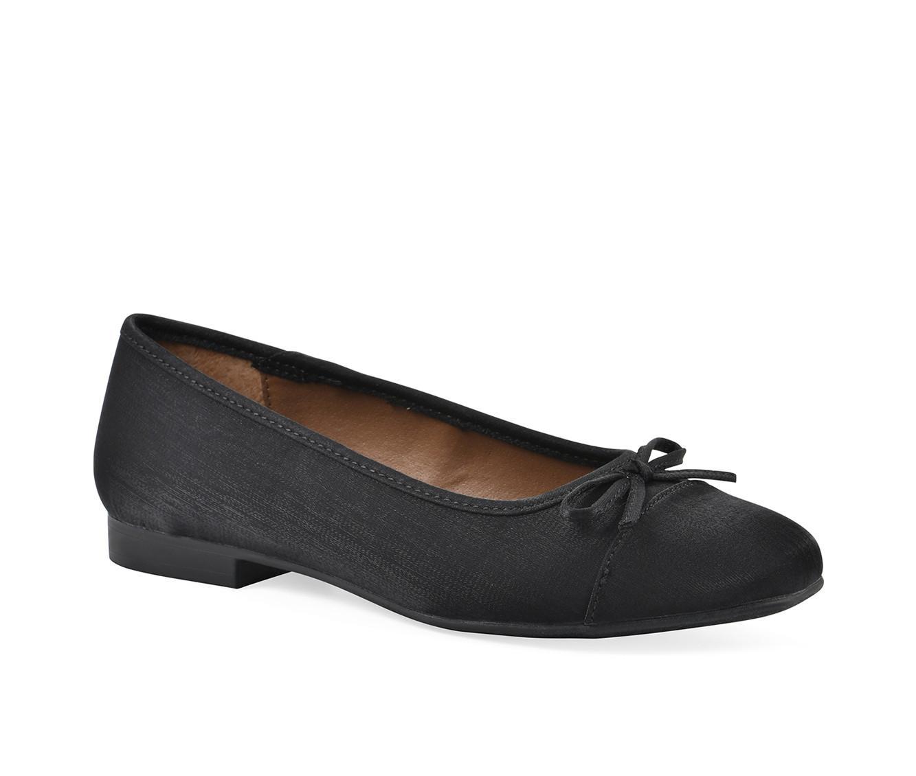 Women's White Mountain Bocci Flats Product Image