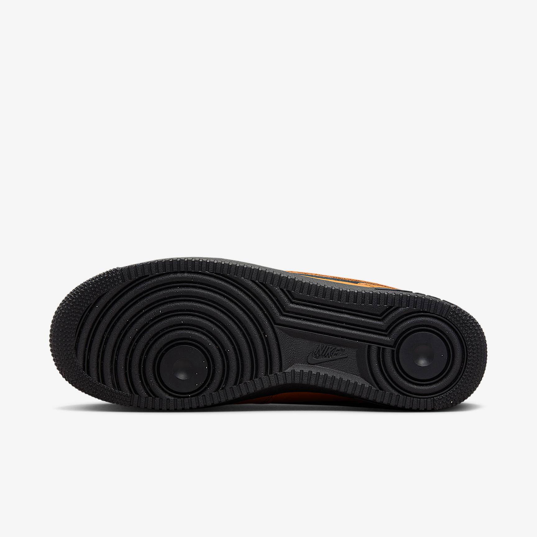 Nike Mens Air Force 1 07 LV8 Shoes | II7630-100 Product Image