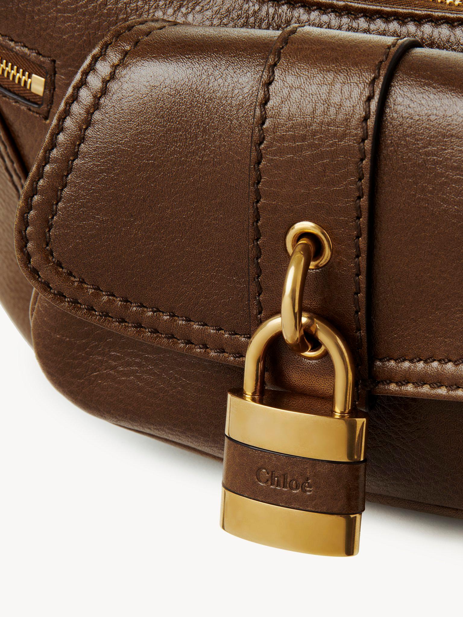 The 99 shoulder bag in grained leather Product Image