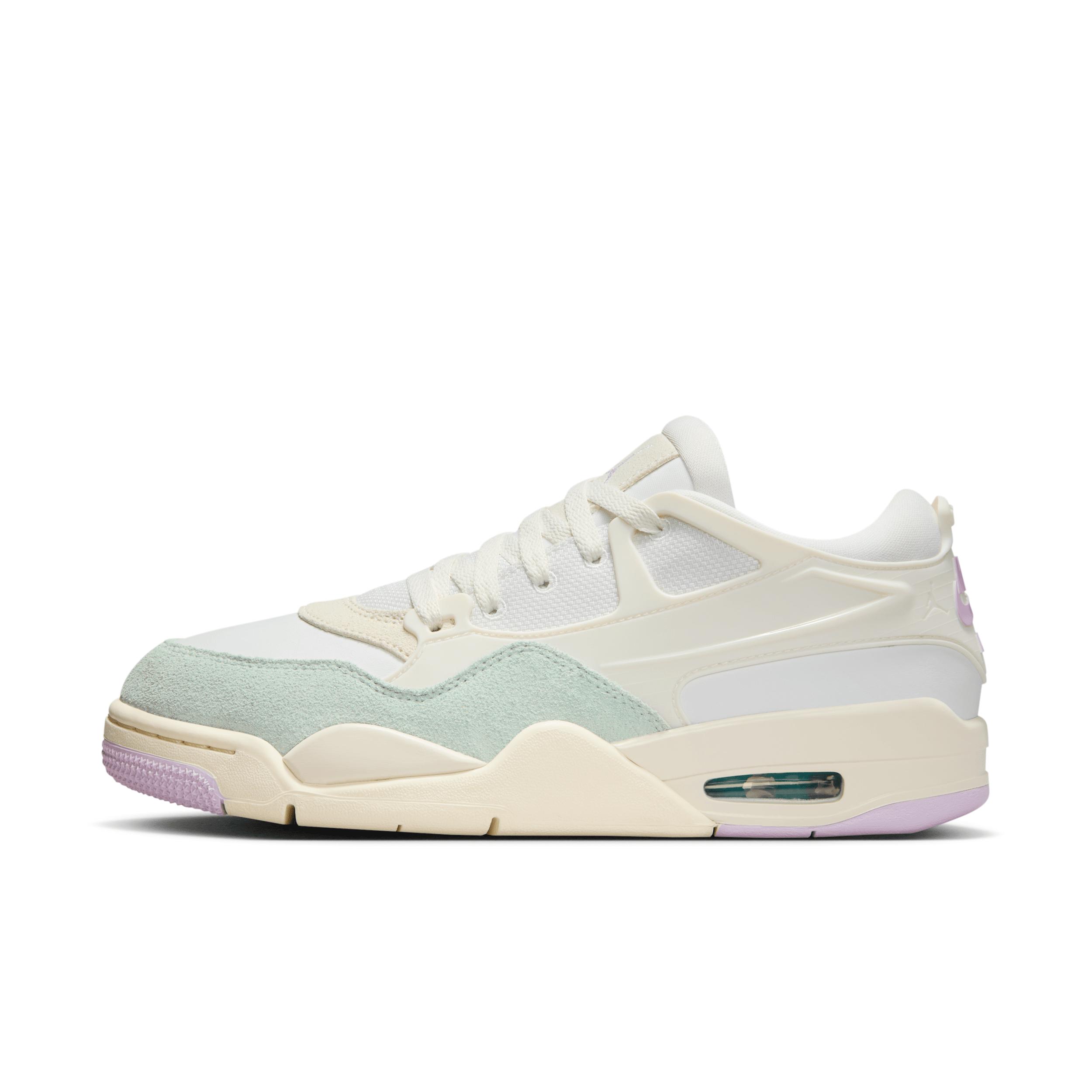 Womens Air Jordan 4 RM Shoes | IB7408-133 Product Image