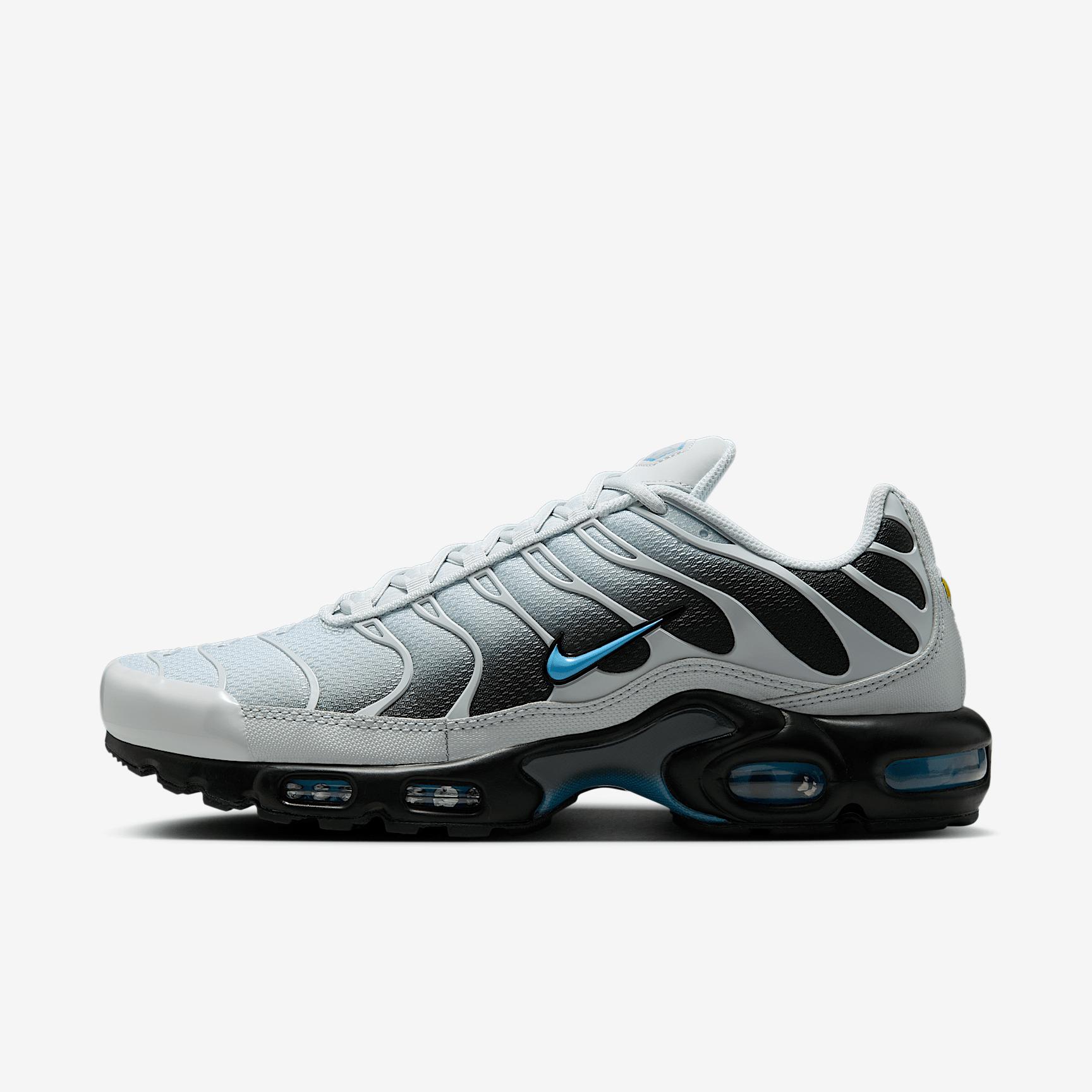 Nike Men's Air Max Plus Shoes Product Image