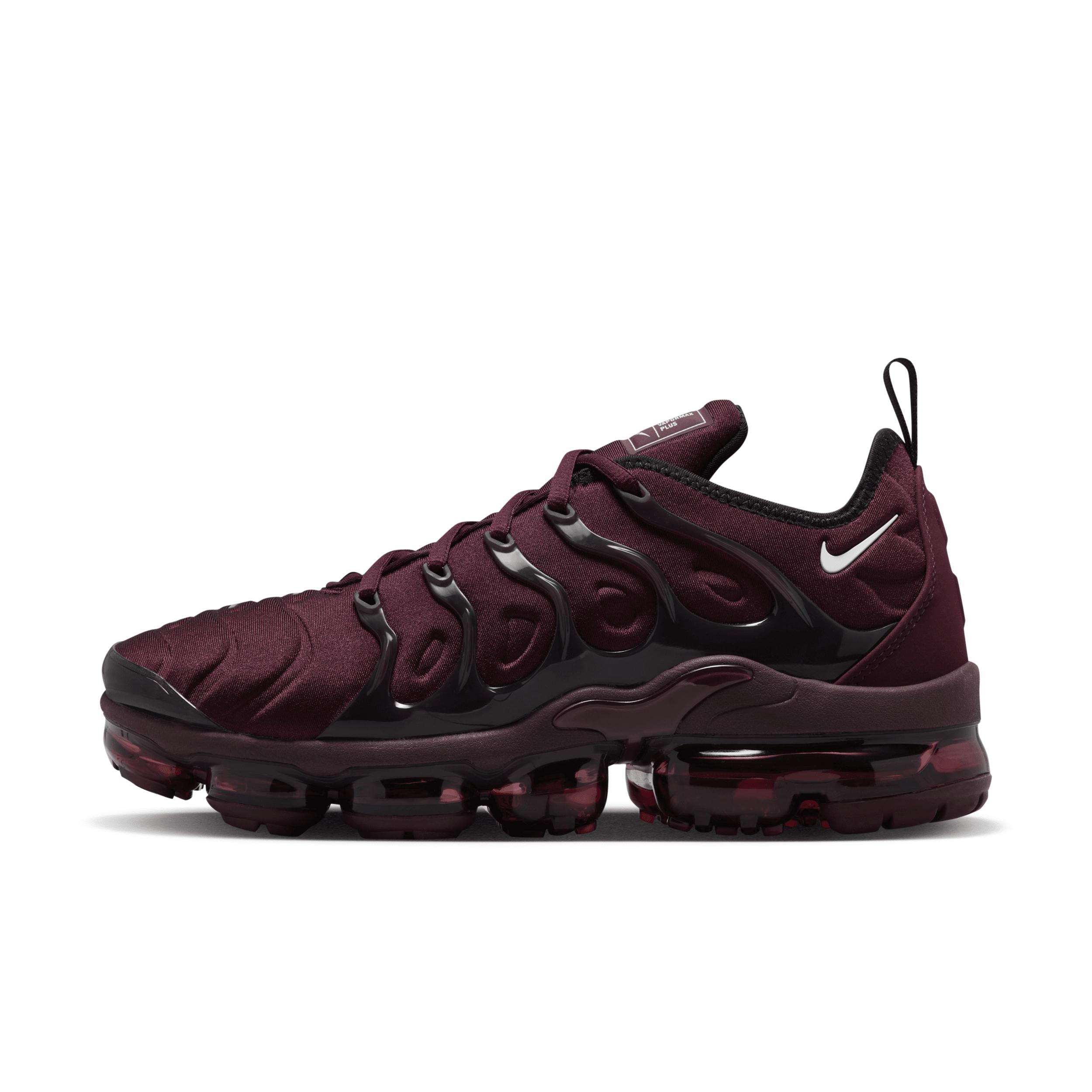 Nike Mens Air VaporMax Plus Shoes | FN6850-681 Product Image