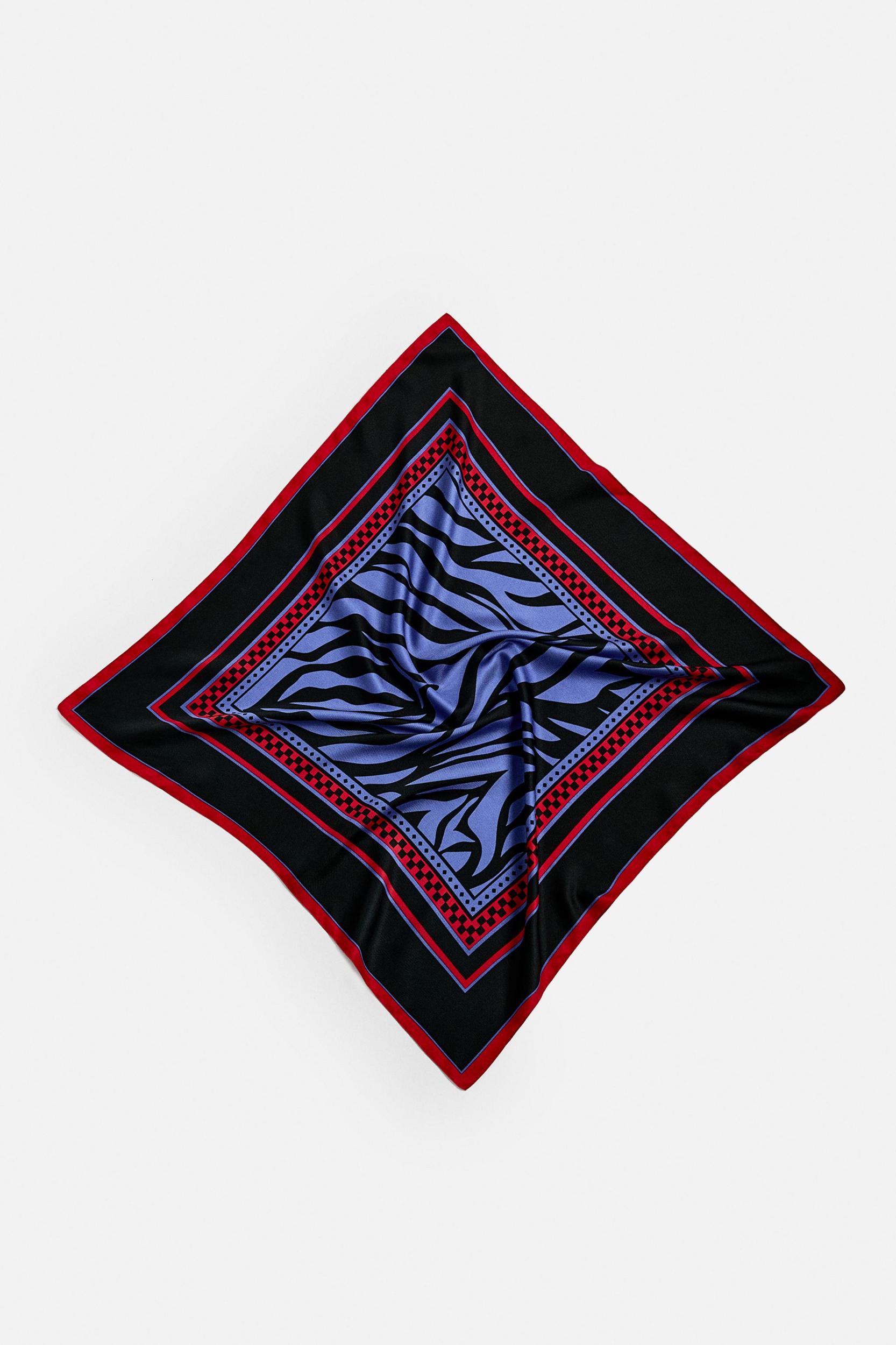 ANIMAL PRINT BANDANA Product Image
