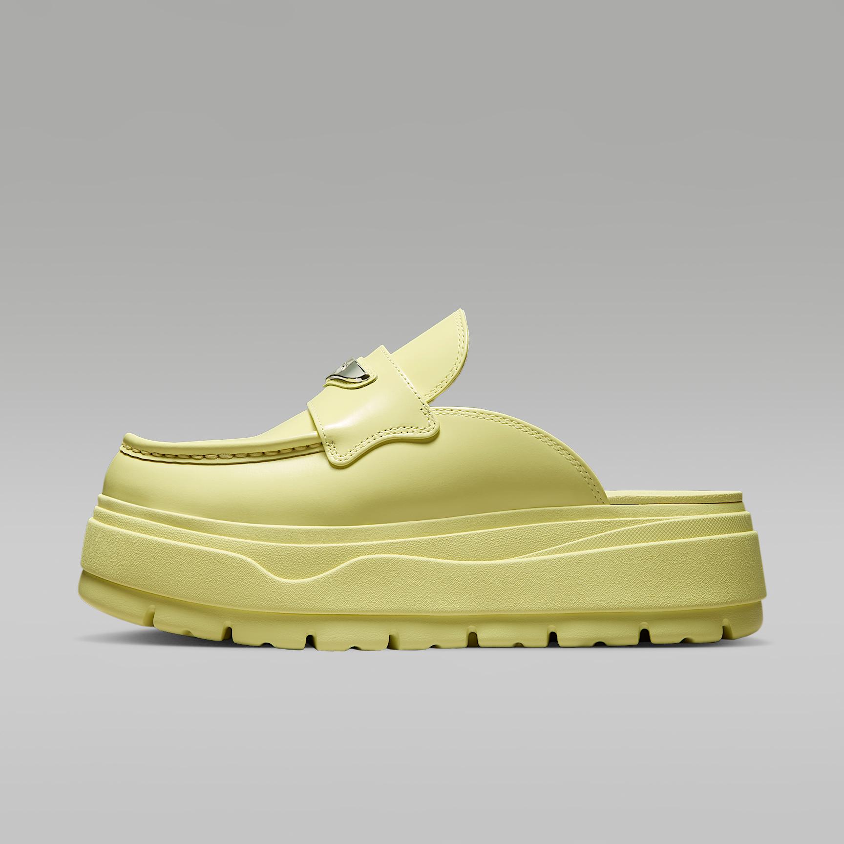 Air Jordan Mule Women's Shoes Product Image