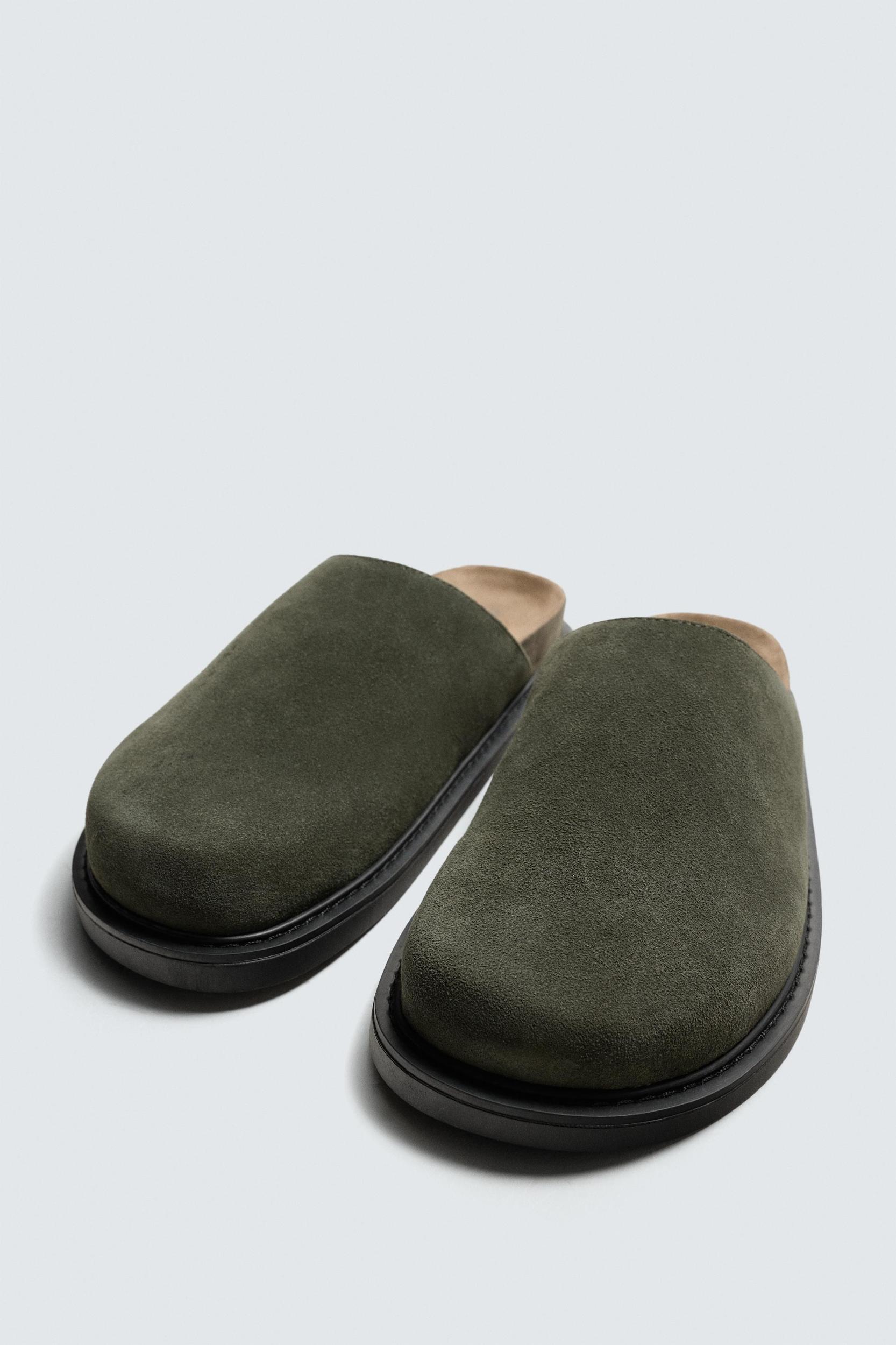 LEATHER CLOGS Product Image