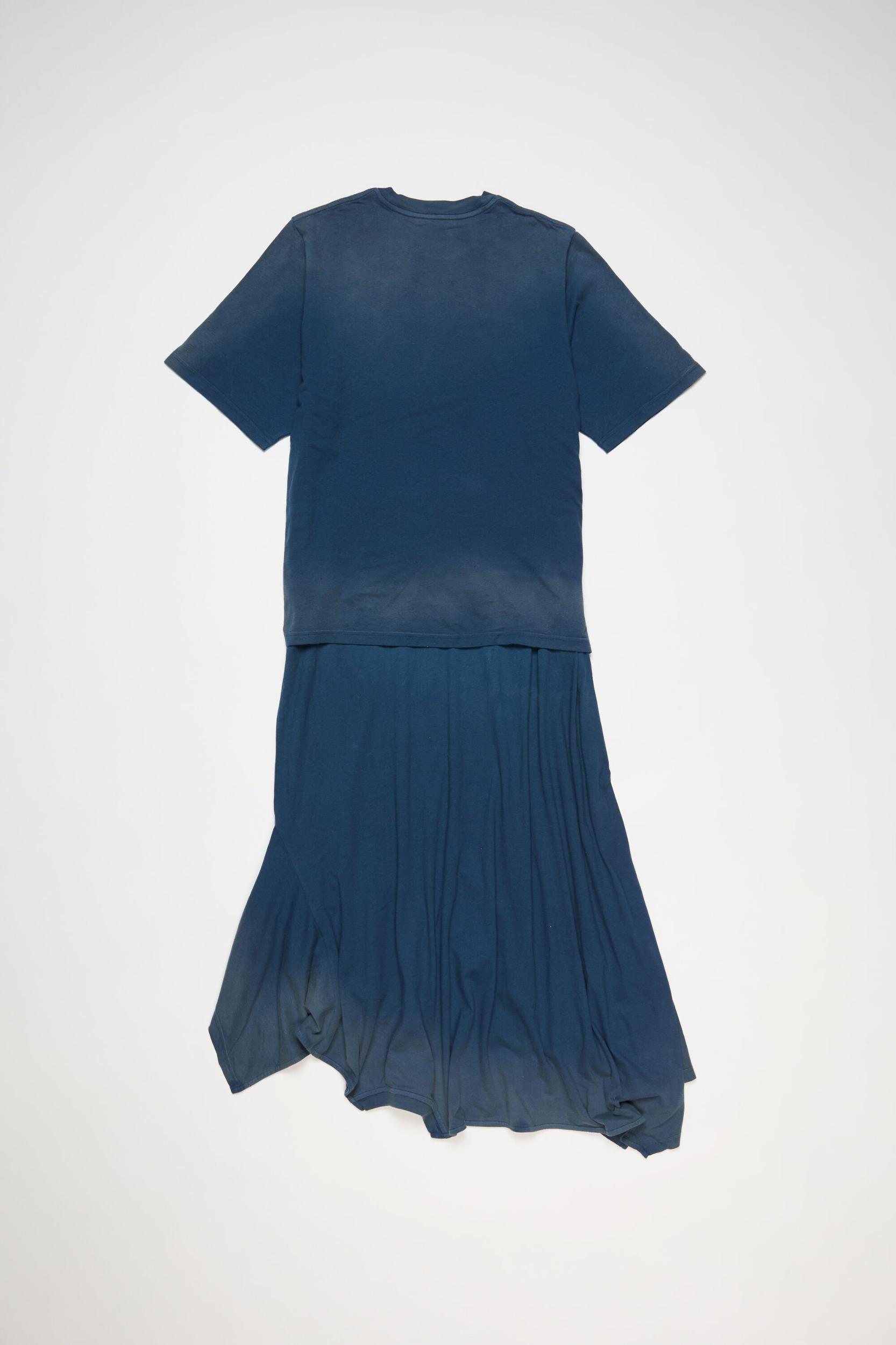 Layered t-shirt dress Product Image