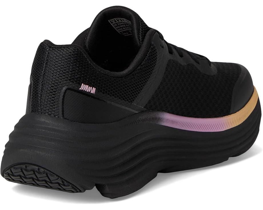 Max Cushioning Endeavour Hallandale Hands Free Slip-Ins Product Image