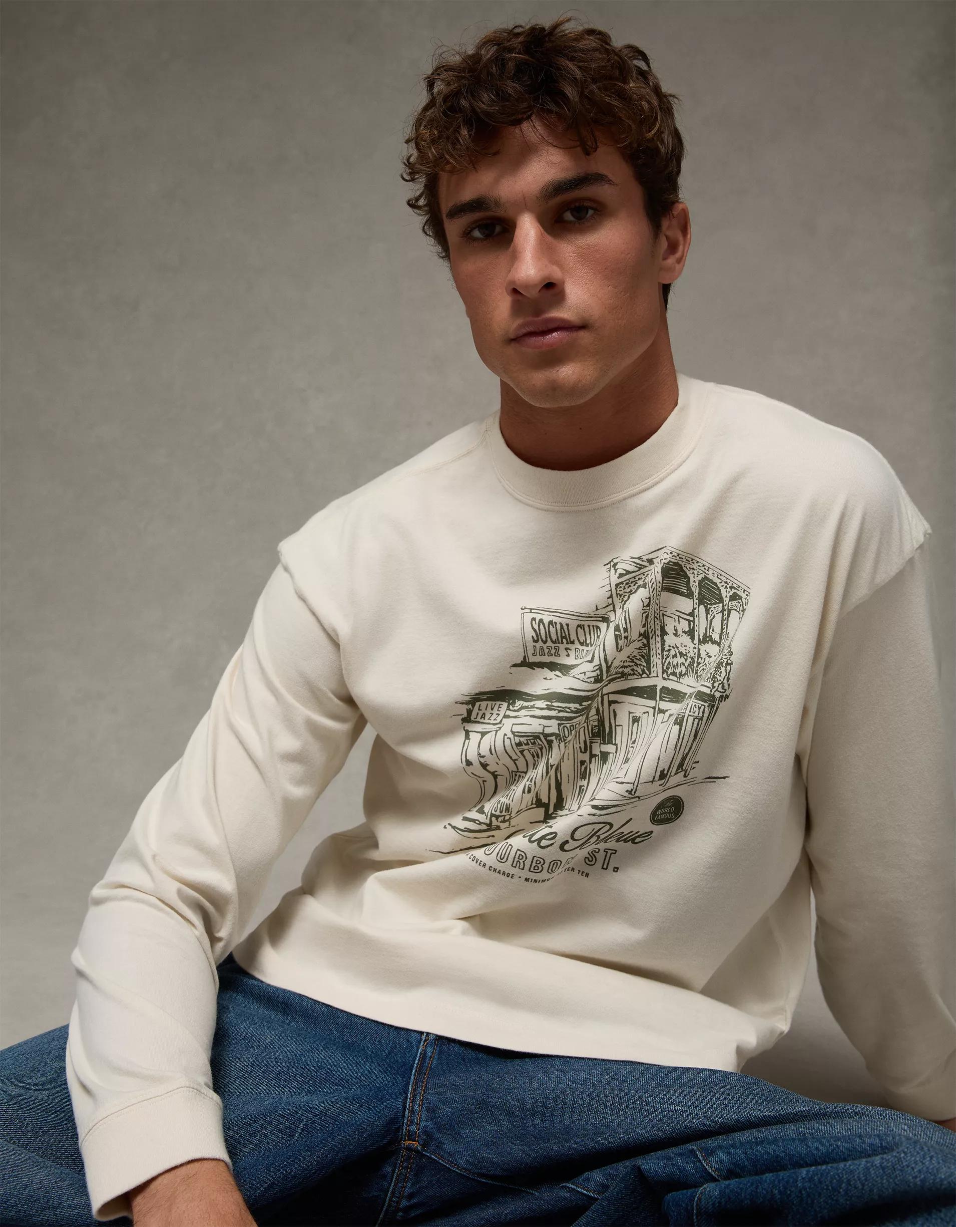 AE Boxy Long Sleeve Graphic T-Shirt Product Image
