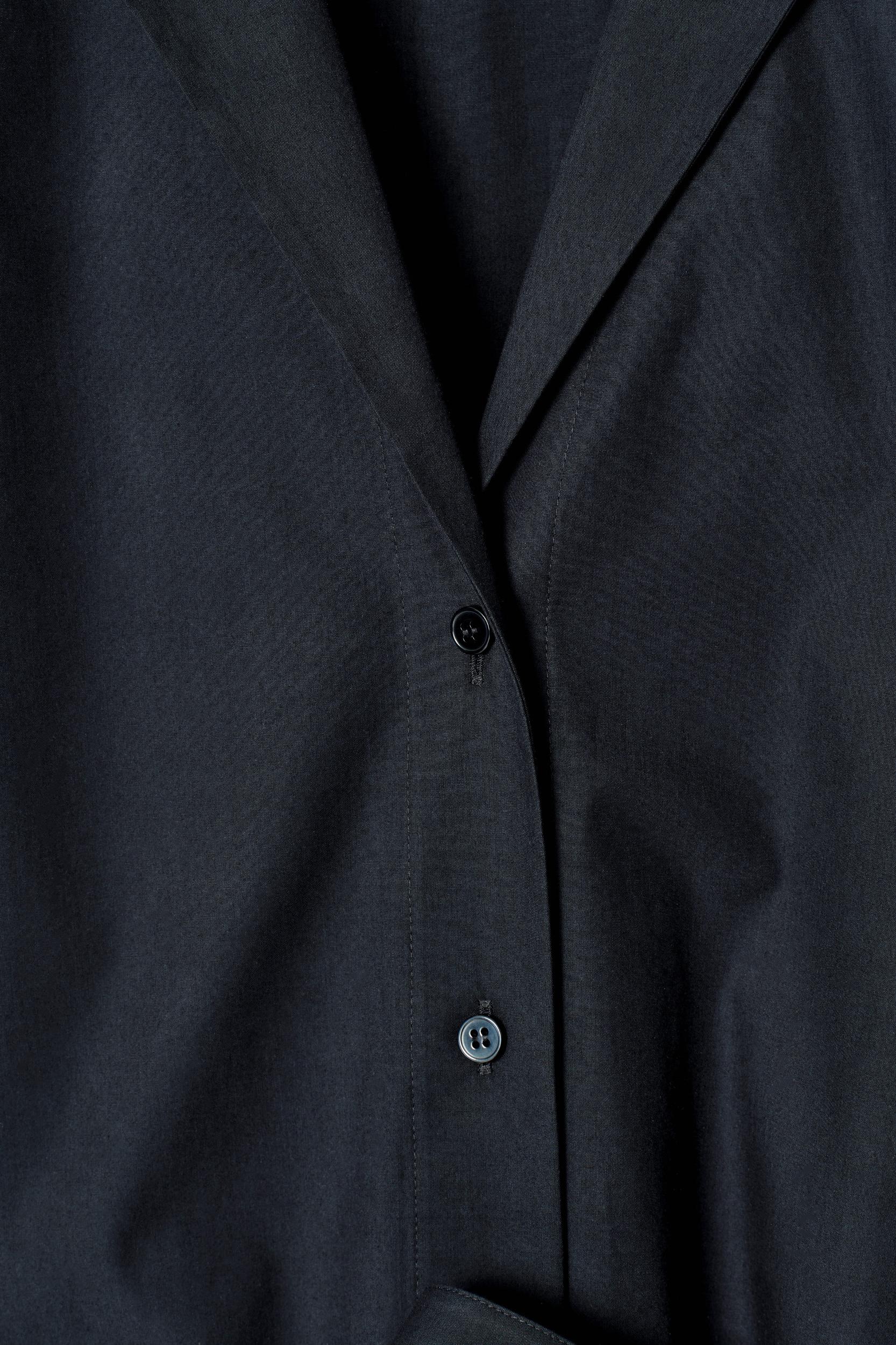 BELTED SHORT-SLEEVED MIDI SHIRT DRESS Product Image