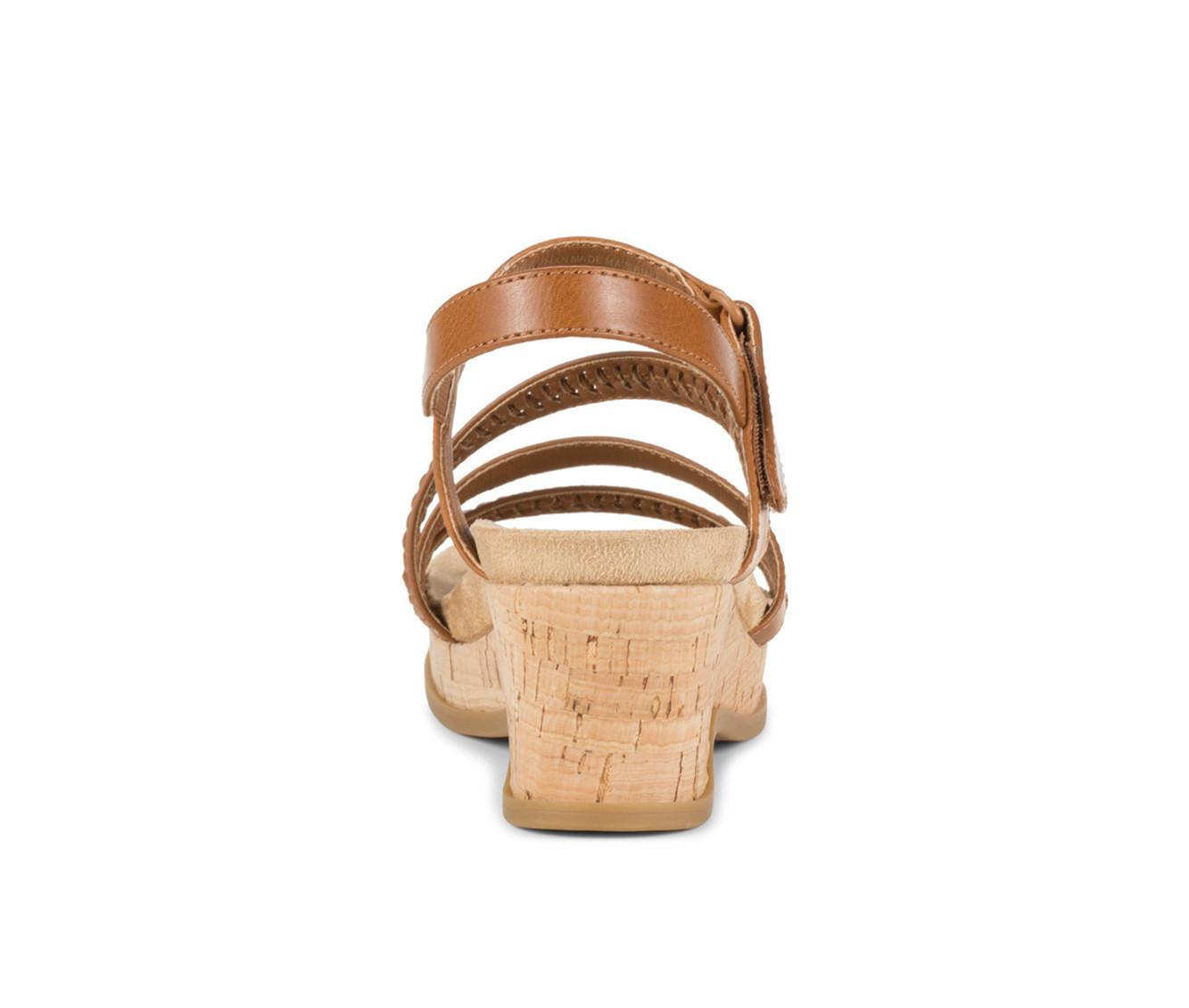Women's Baretraps Ciara Wedges Product Image
