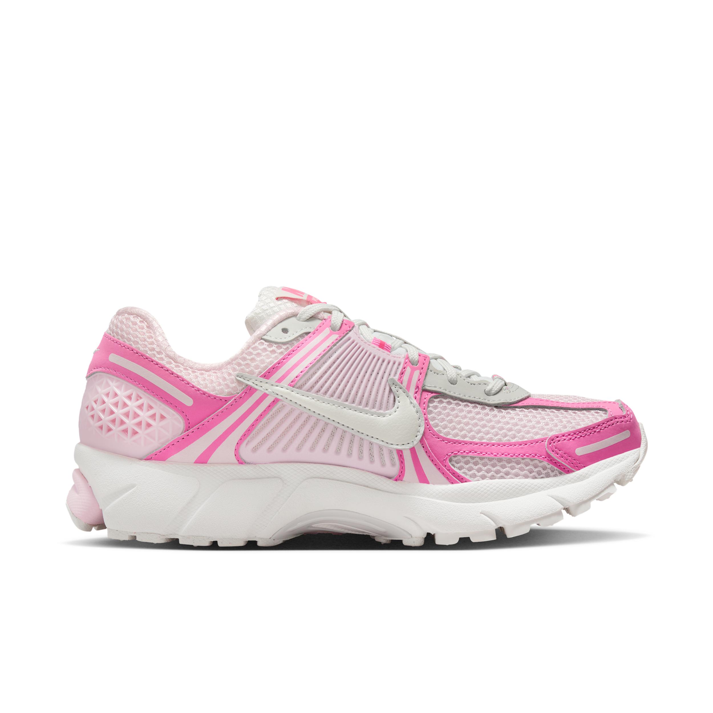Nike Women's Zoom Vomero 5 Shoes Product Image