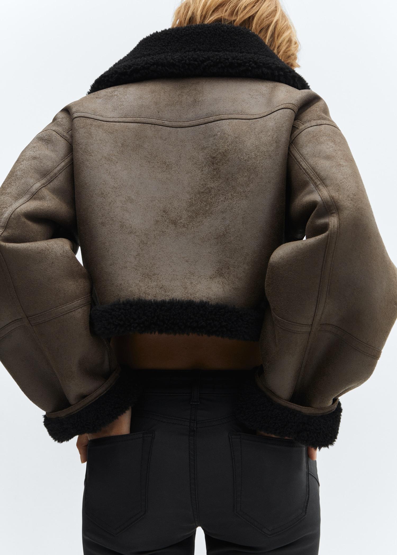 Waxed skinny pushup jeans - Women | MANGO USA Product Image