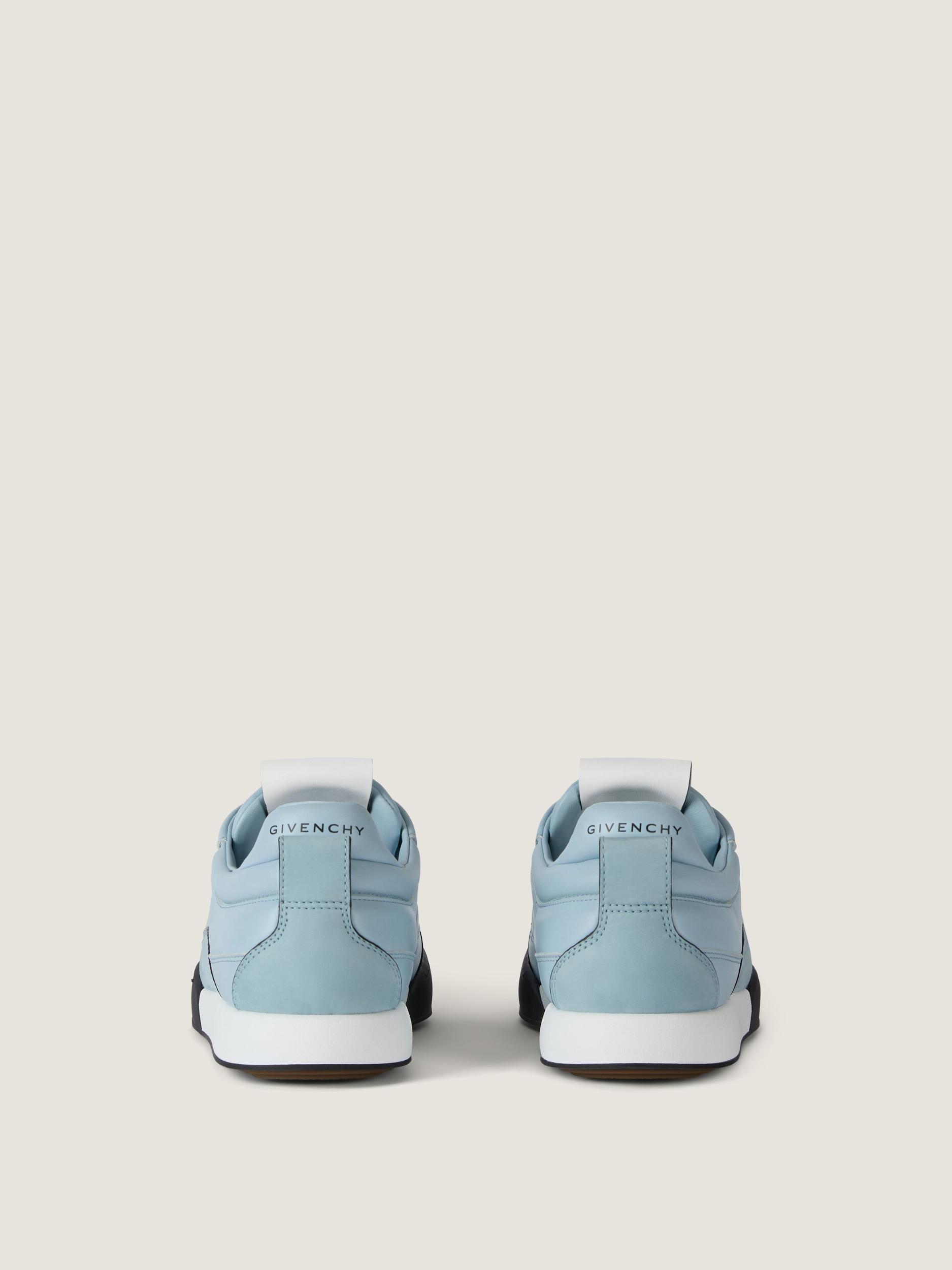 Givenchy Yard sneakers in leather Product Image