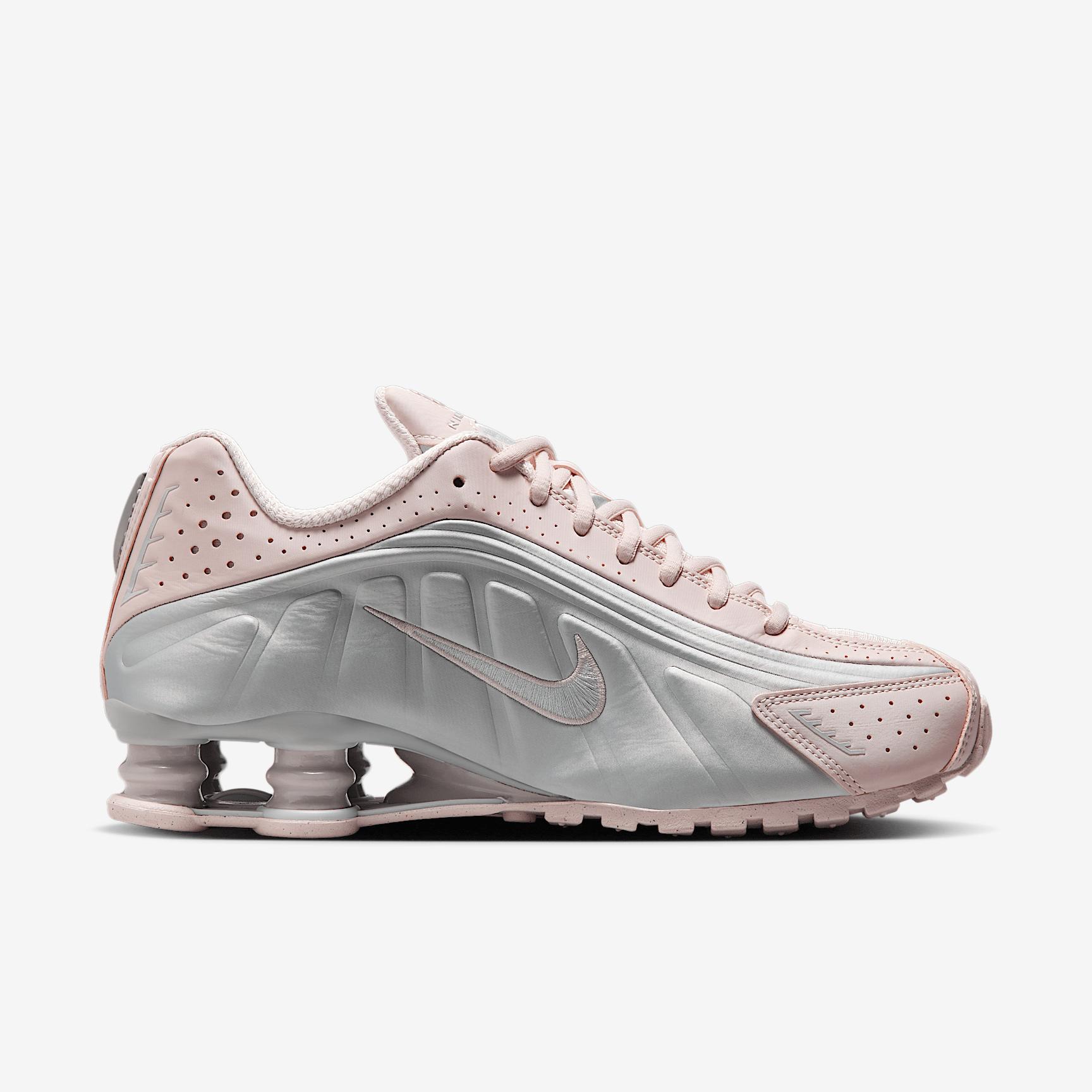Nike Shox R4 Women's Shoes Product Image