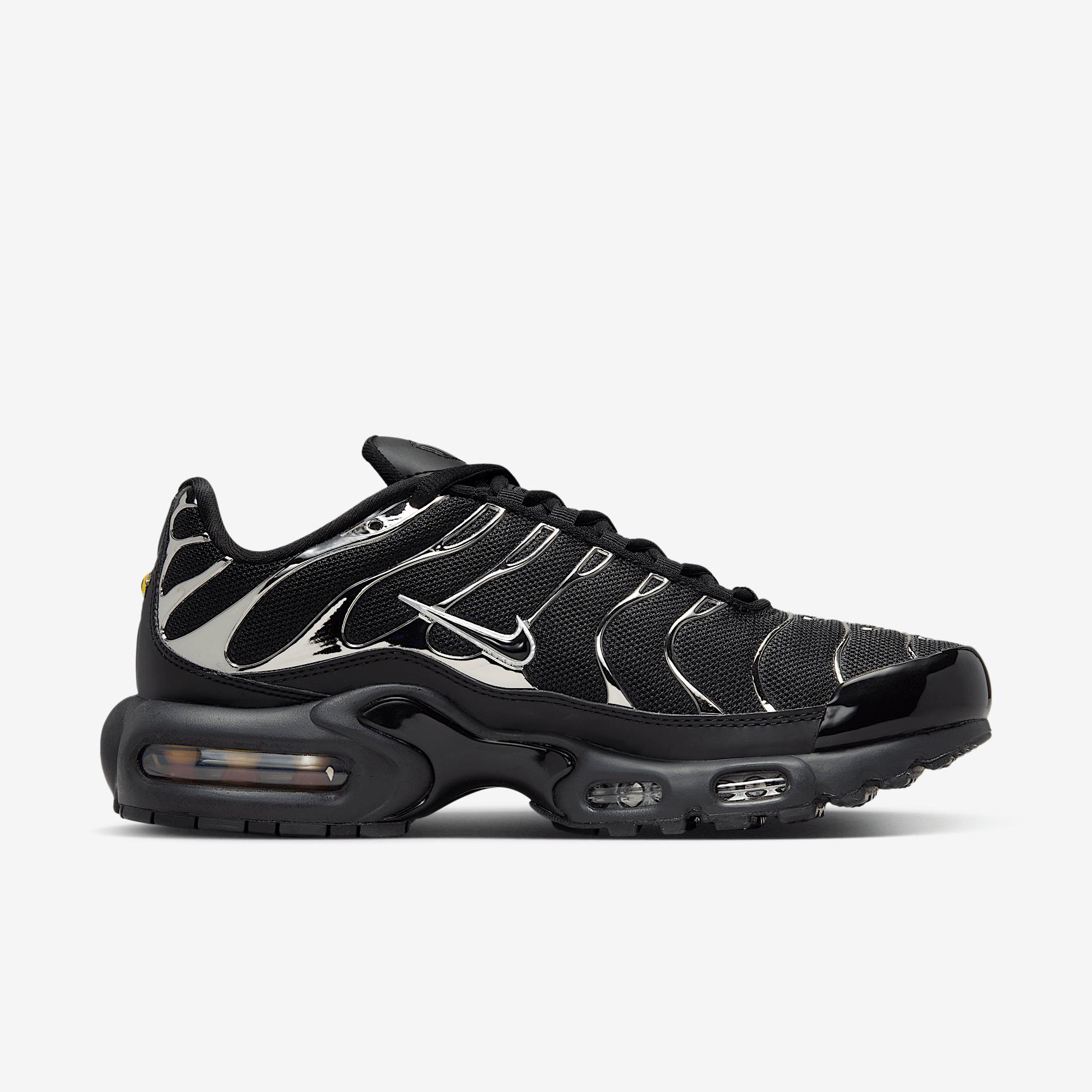 Nike Air Max Plus SE Women's Shoes Product Image