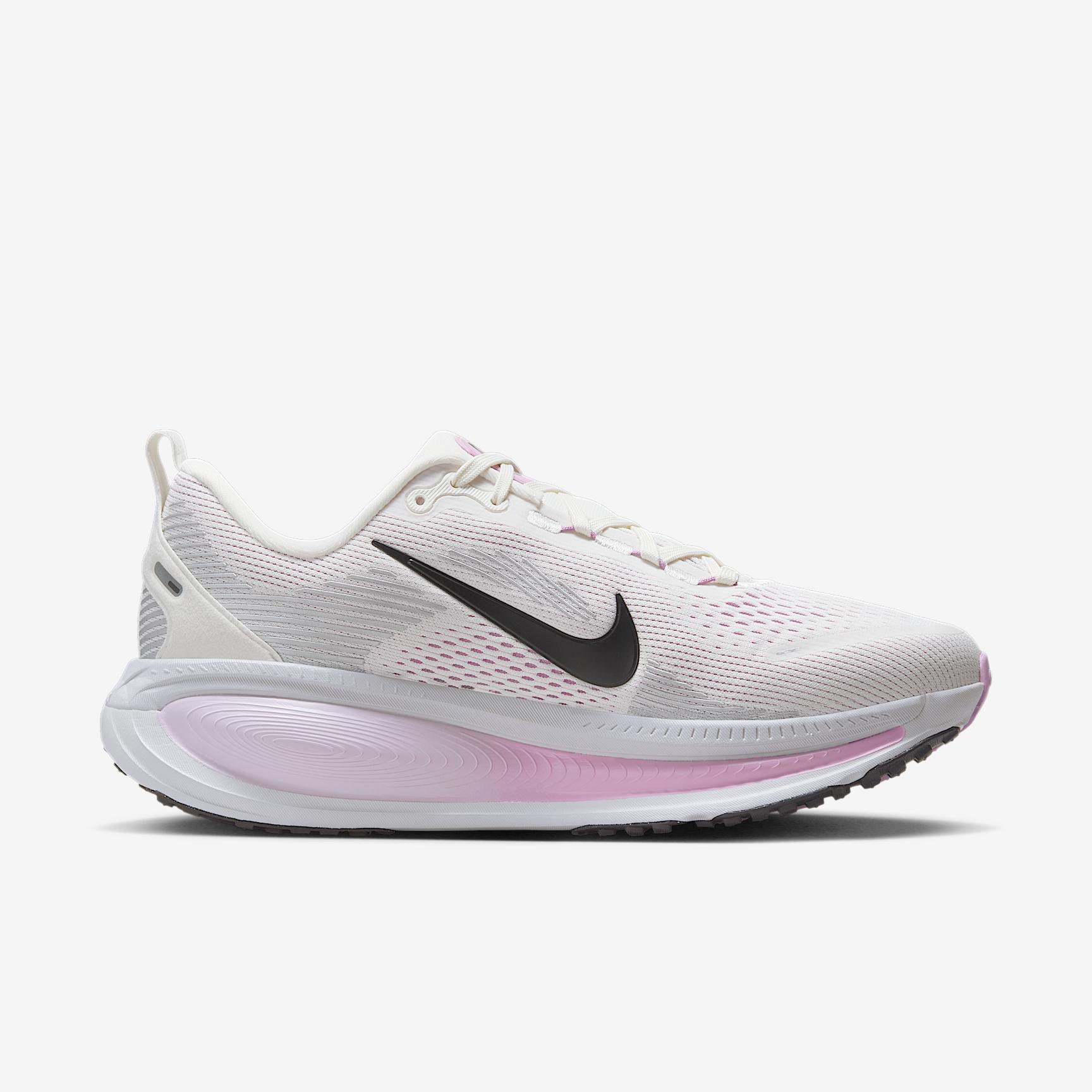 Nike Vomero 18 Women's Road Running Shoes Product Image