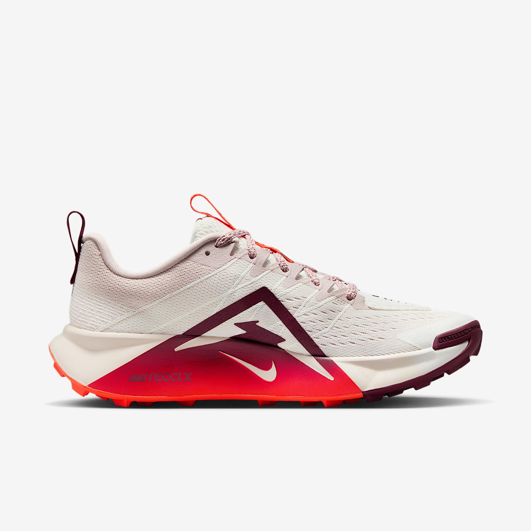 Nike Womens Wildhorse 10 Trail Running Shoes | FV2337-102 Product Image