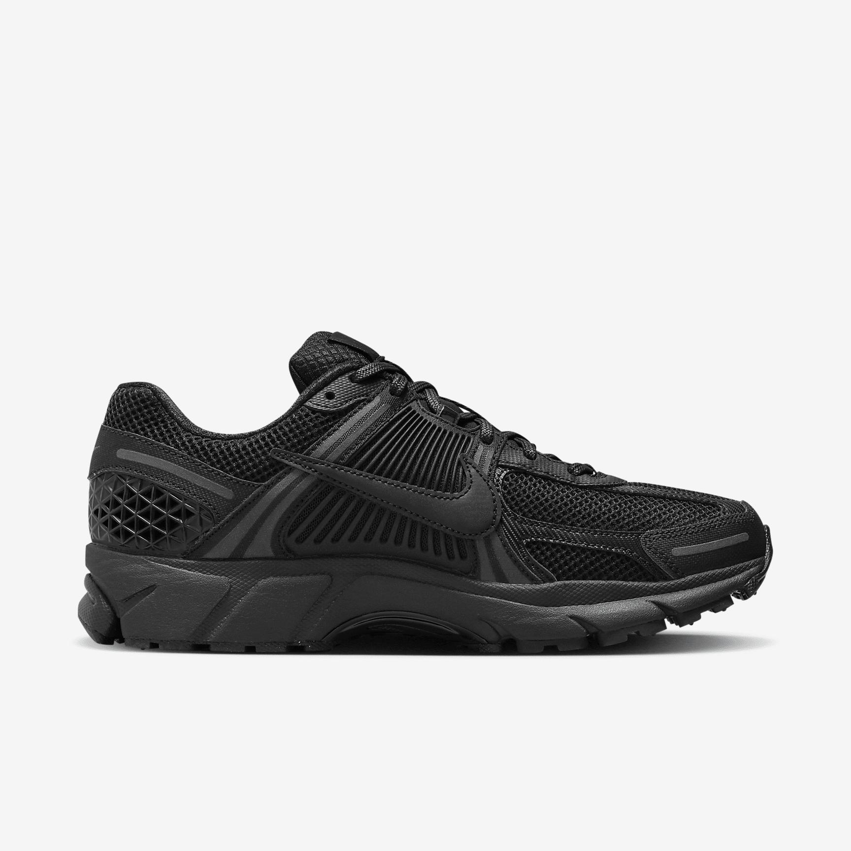 Nike Mens Zoom Vomero 5 Shoes | BV1358-003 Product Image