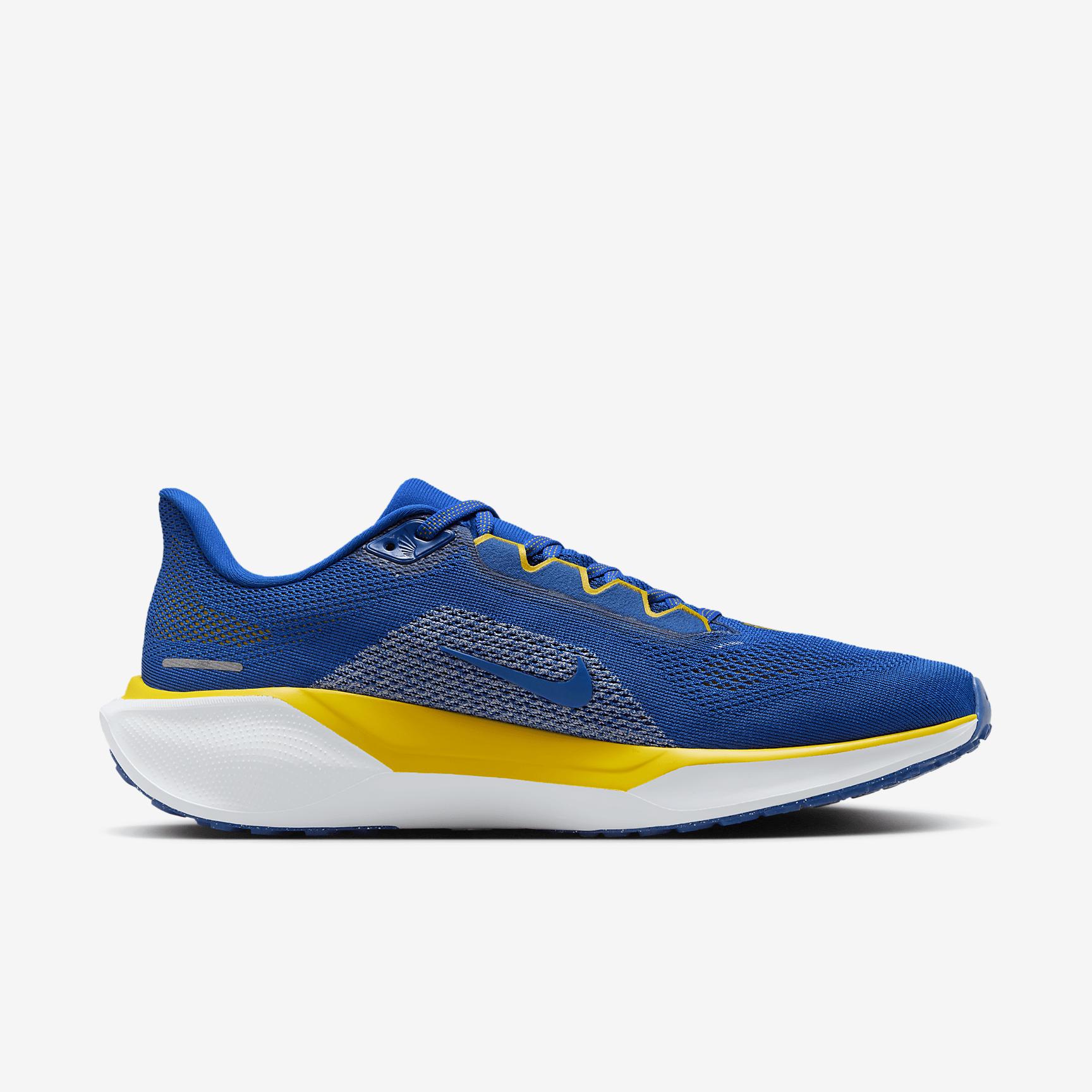 North Carolina A&T Pegasus 41 Men's Nike College Road Running Shoes Product Image