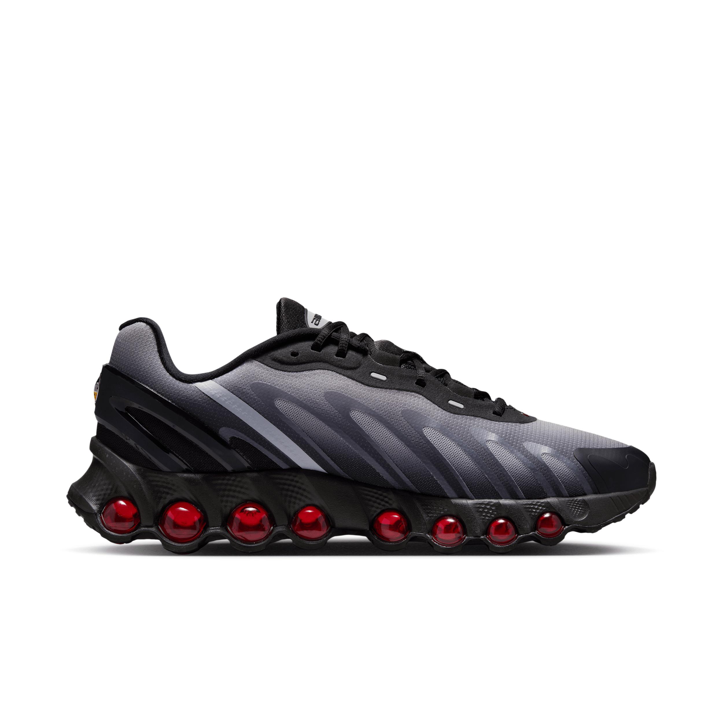 Nike Men's Air Max Dn8 Shoes Product Image