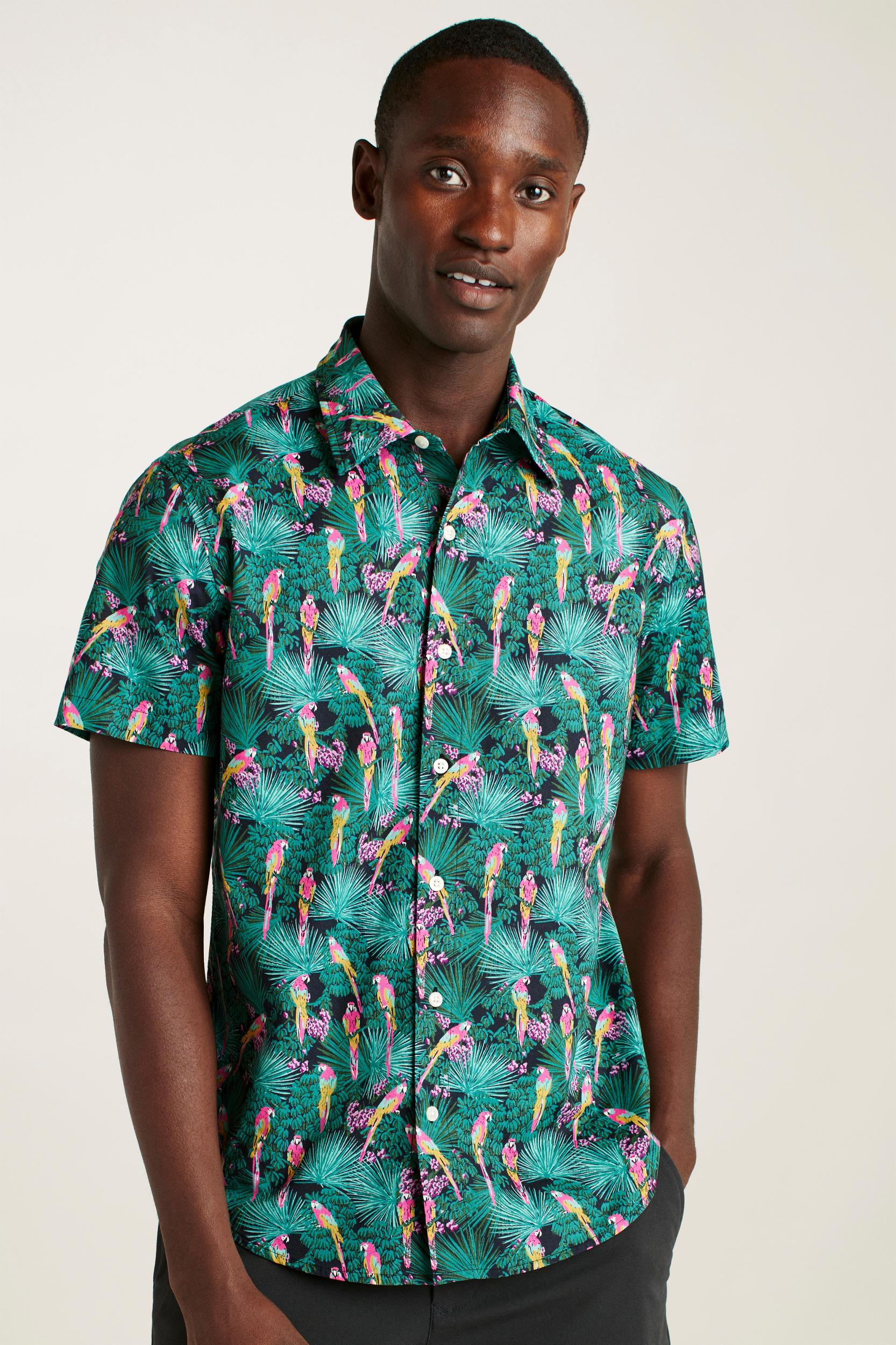 Riviera Short Sleeve Shirt Product Image