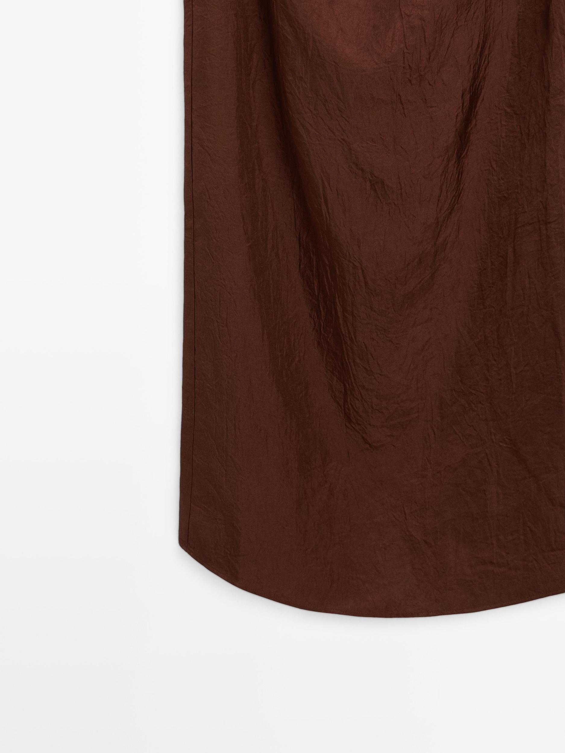 Long dress with gathered waist detail Product Image