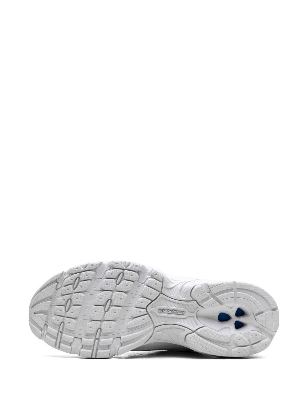 530 "Triple White" sneakers Product Image