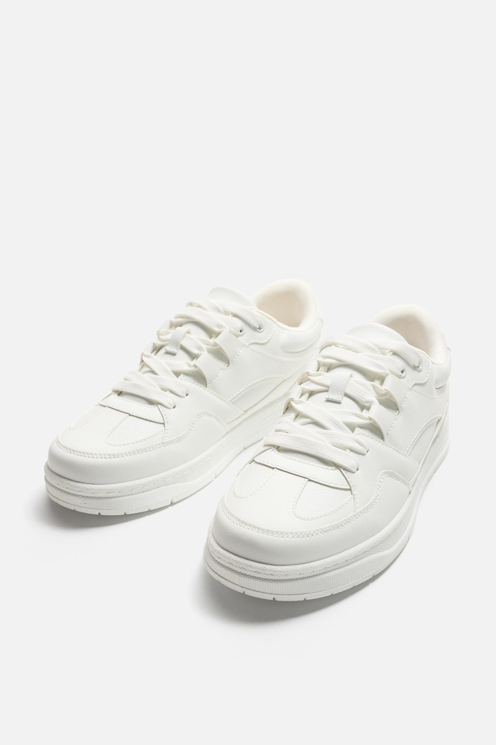 RETRO STYLE SNEAKERS Product Image