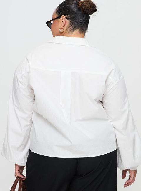Rinon Long Sleeve Top White Curve Product Image