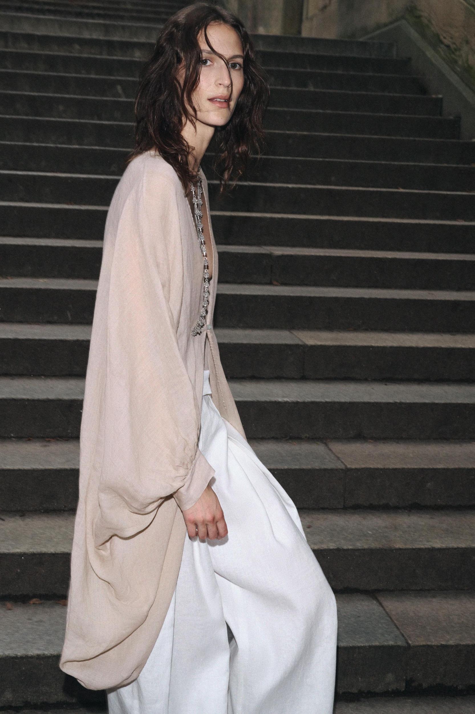 ZW COLLECTION LONG RAMIE TOP Product Image