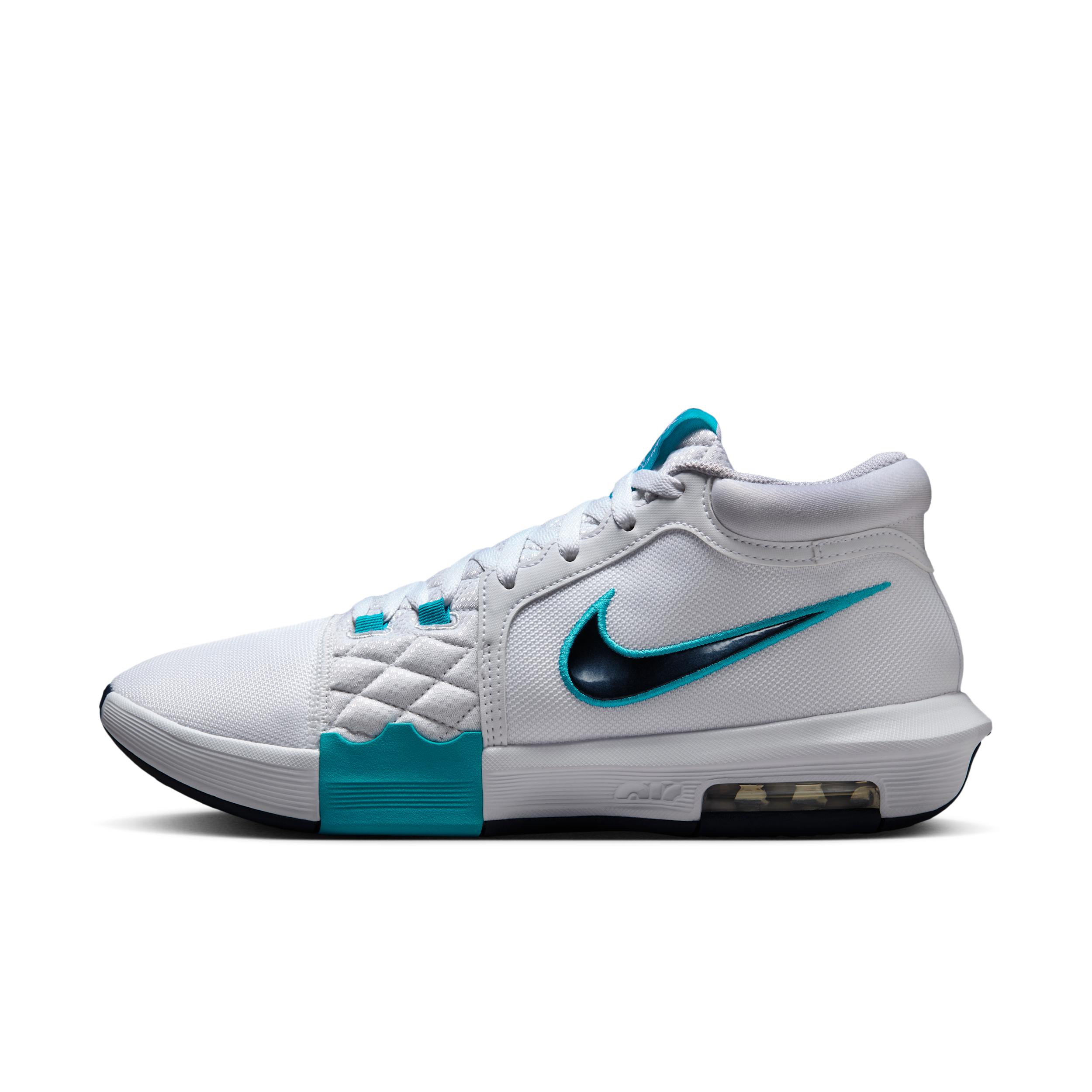 Nike Men's LeBron Witness VIII Basketball Shoes Product Image