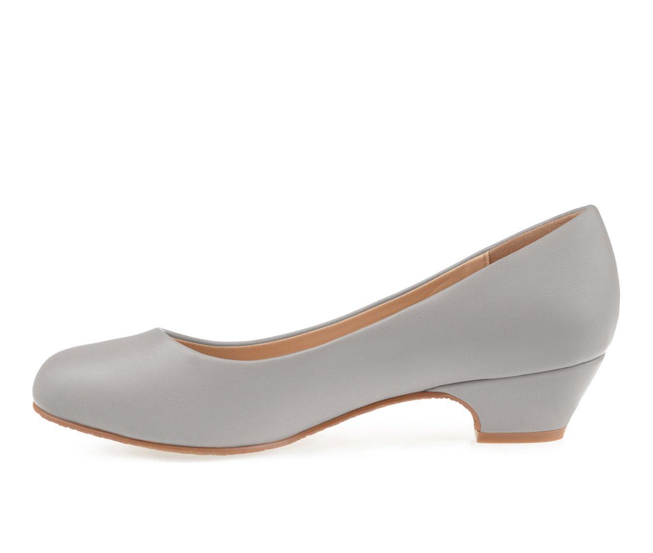 Women's Journee Collection Saar Pumps Product Image