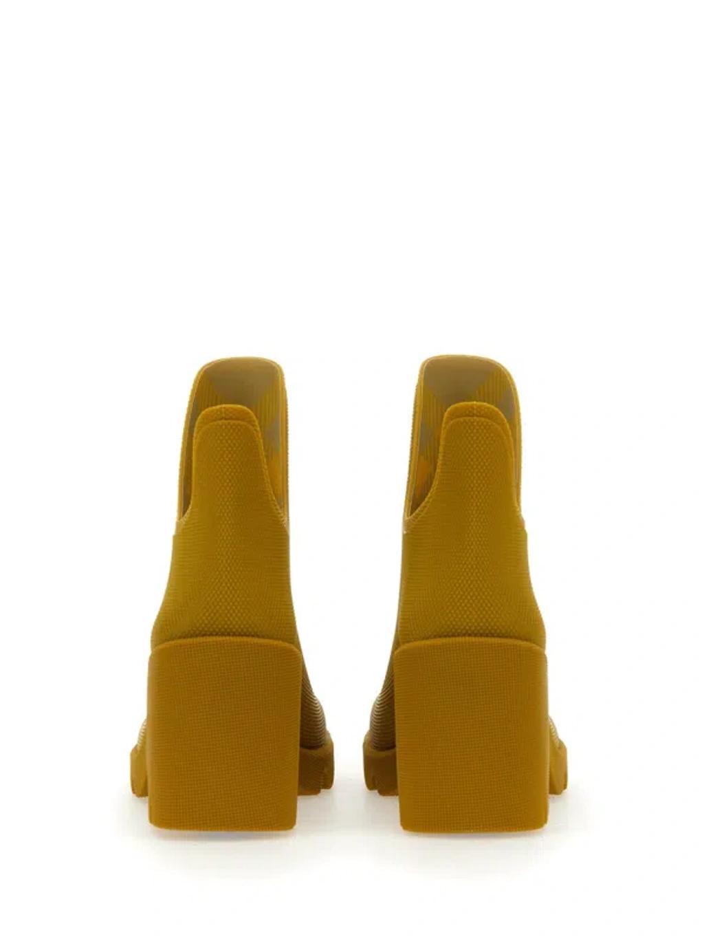 BURBERRY Boot Marsh In Gold Product Image