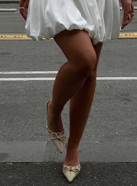 Charisma Pointed Toe Heels Taupe Product Image