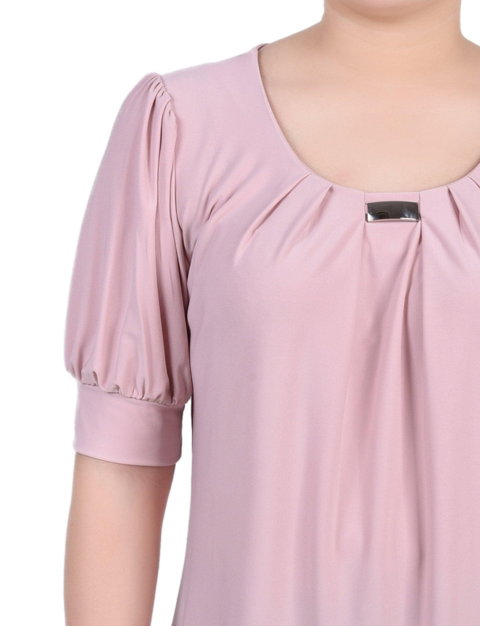 Mellow Rose Short Sleeve Balloon Sleeve Top With Hardware Product Image