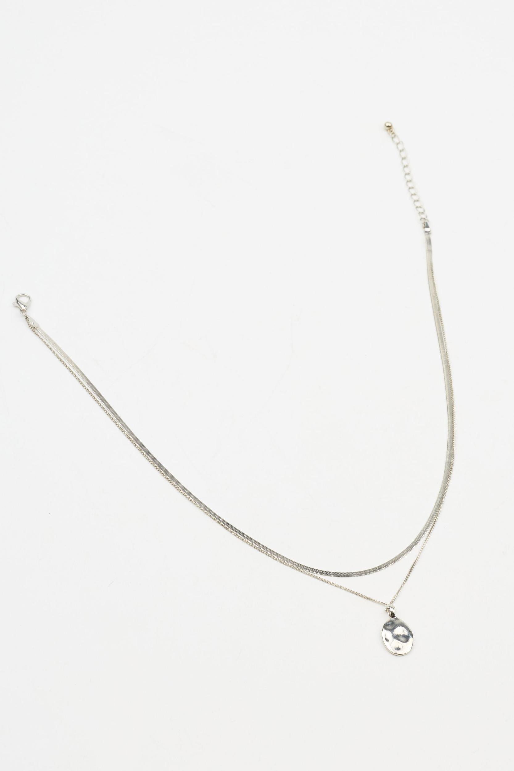 Classic Medallion Double Chain Product Image