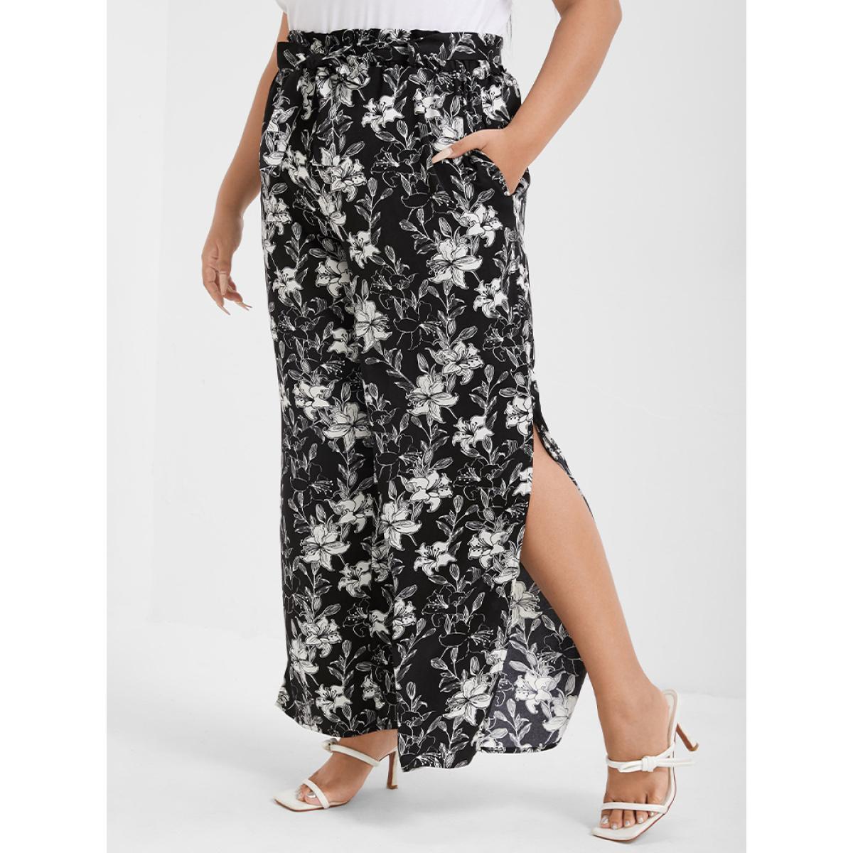 Plus Size Floral Print Pocket Split Straight Pants Women Black Elegant Wide Leg High Rise Dailywear Pants BloomChic 12/L Product Image