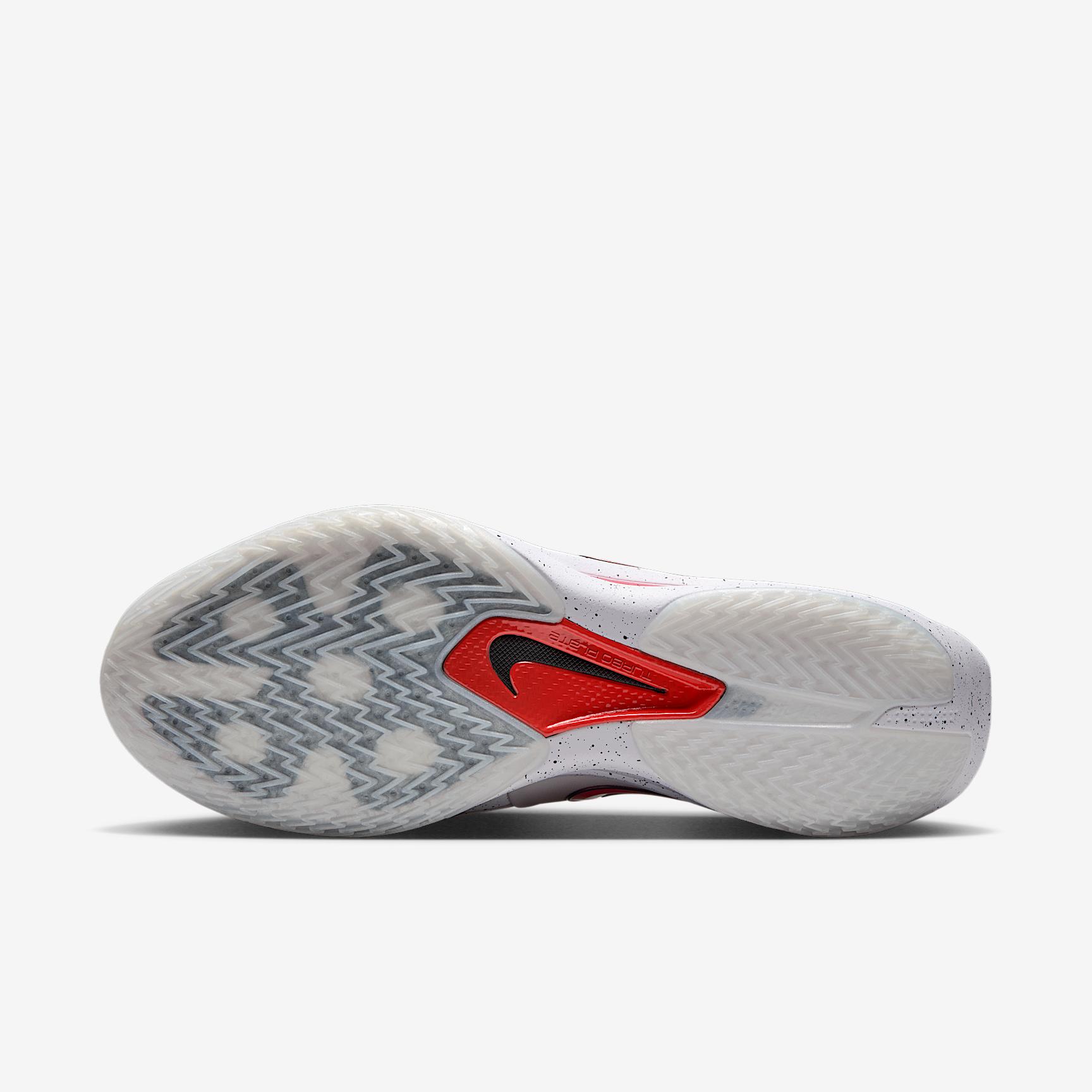 Nike Mens G.T. Cut 3 Turbo Basketball Shoes | HV9918-001 Product Image