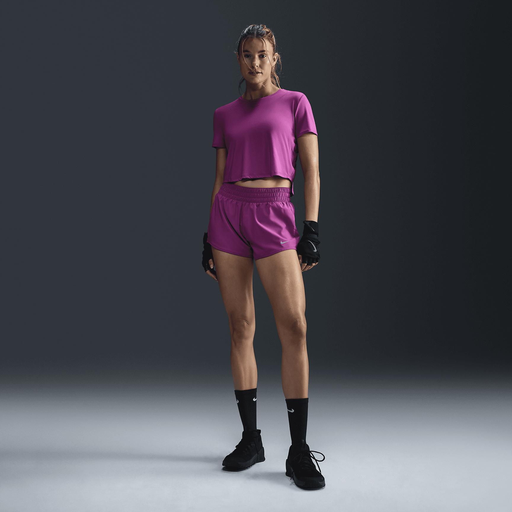 Nike One Classic Women's Dri-FIT Short-Sleeve Cropped Top Product Image