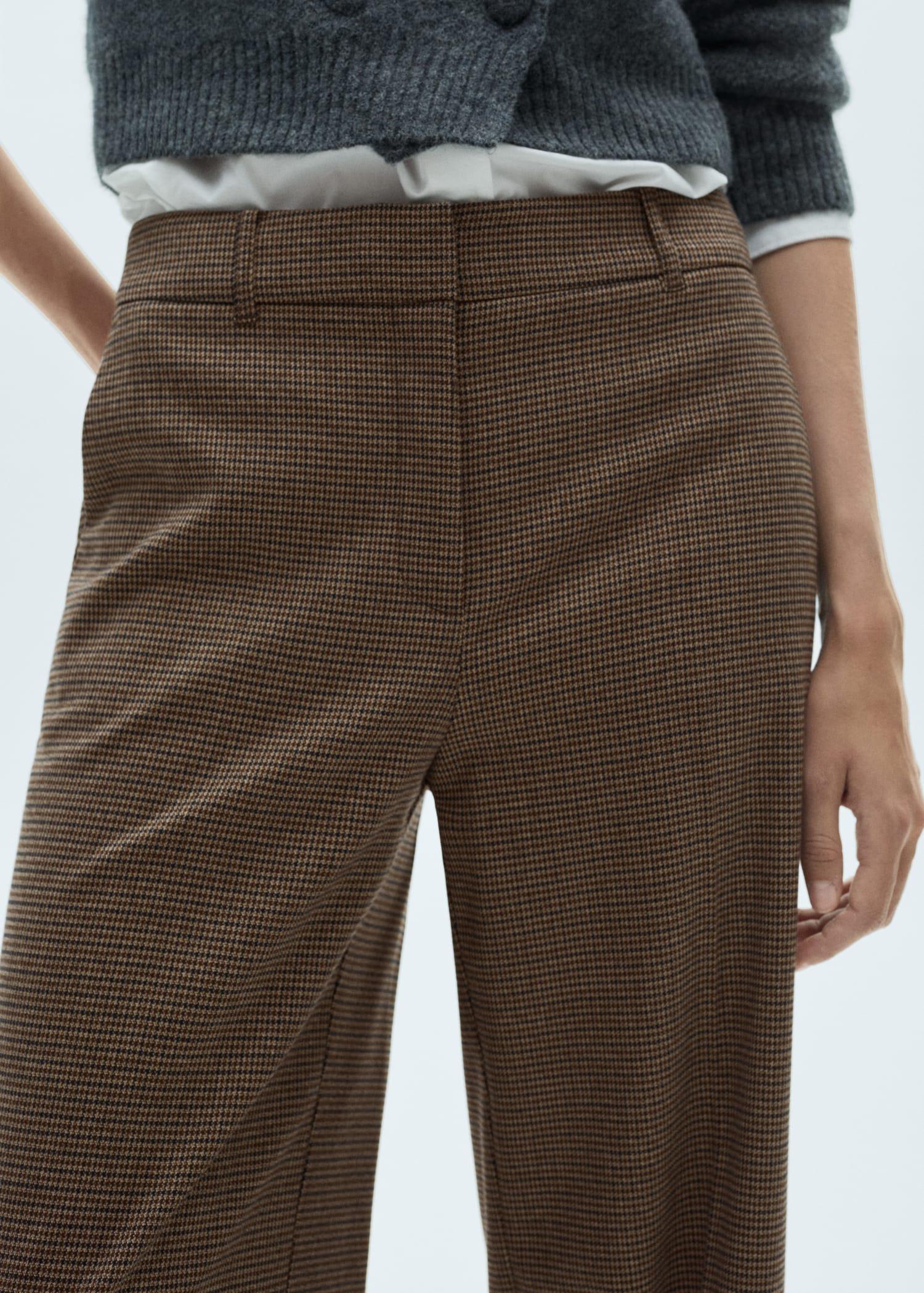Mid-rise wideleg pants - Women | MANGO USA Product Image