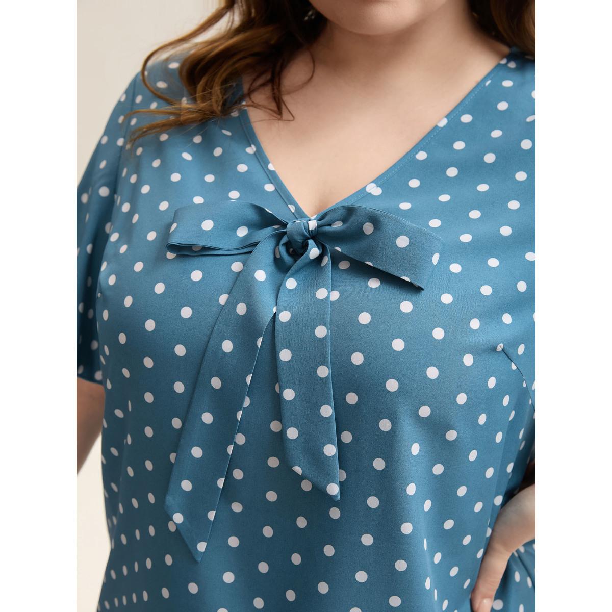 Plus Size Cerulean Polar Print Neck Tie A-Line Blouse Women Elegant Short sleeve V-neck Everyday Blouses BloomChic 22-24/3X Product Image