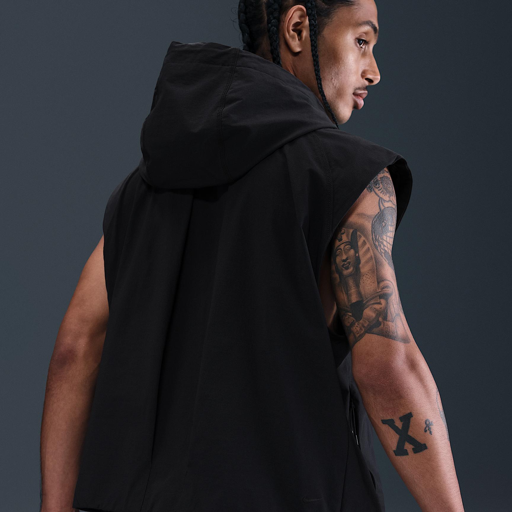 Nike Mens Tech Dri-FIT Woven Windrunner Vest | HV0982-010 Product Image