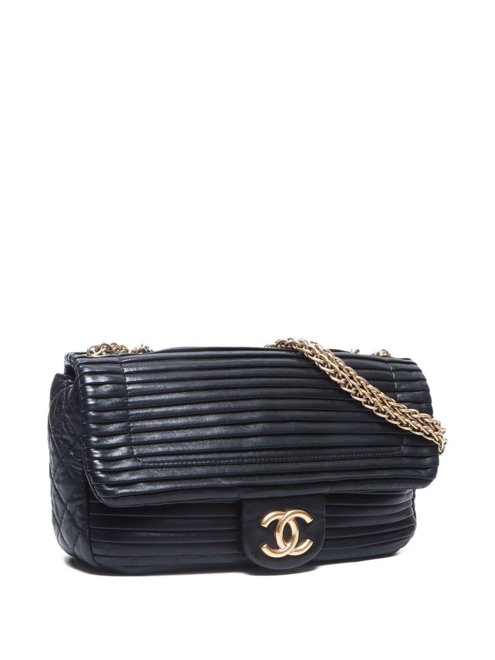 2008-2009 Matelasse shoulder bag Product Image