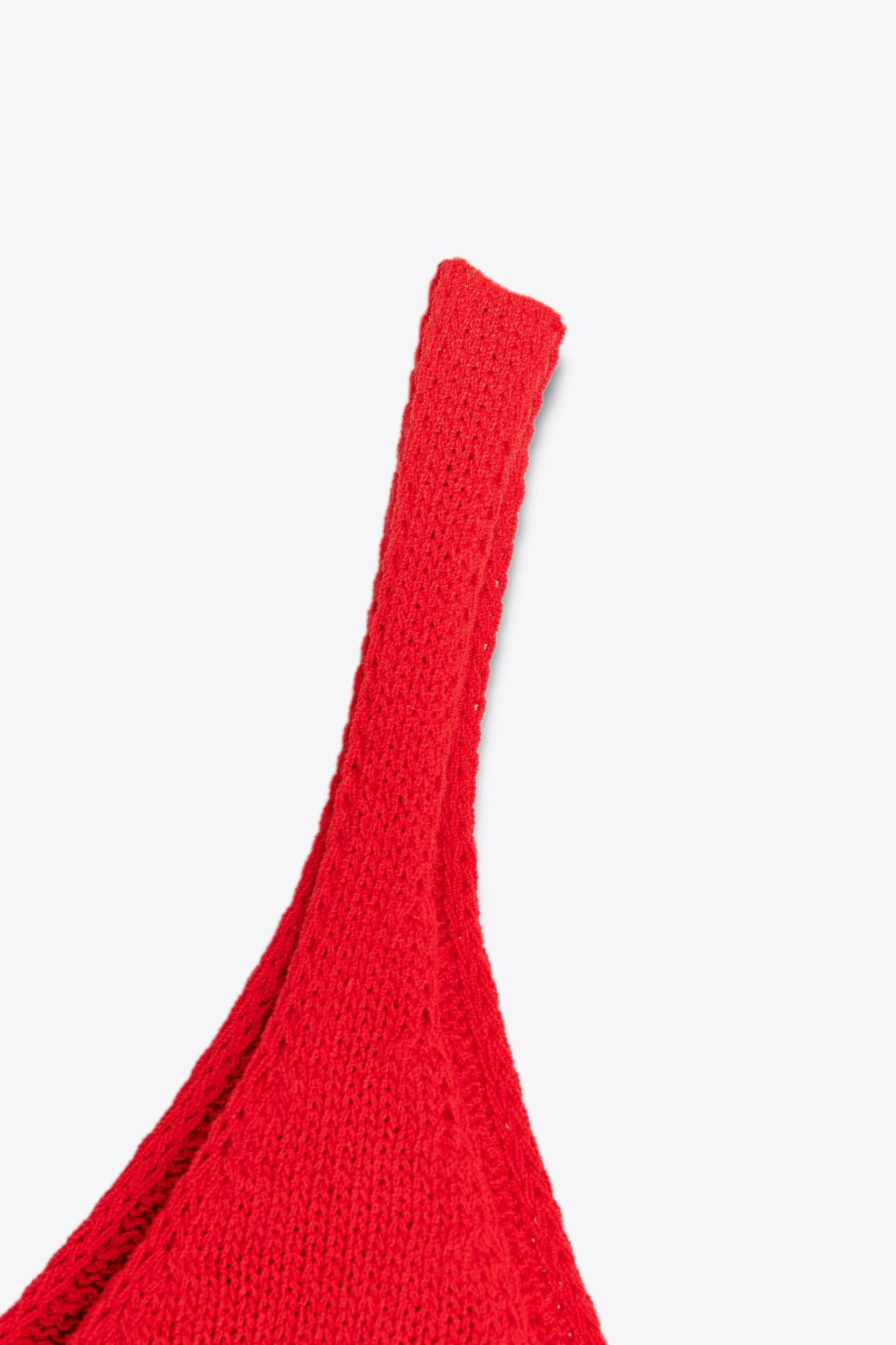 STRAPPY PLAIN KNIT TOP Product Image