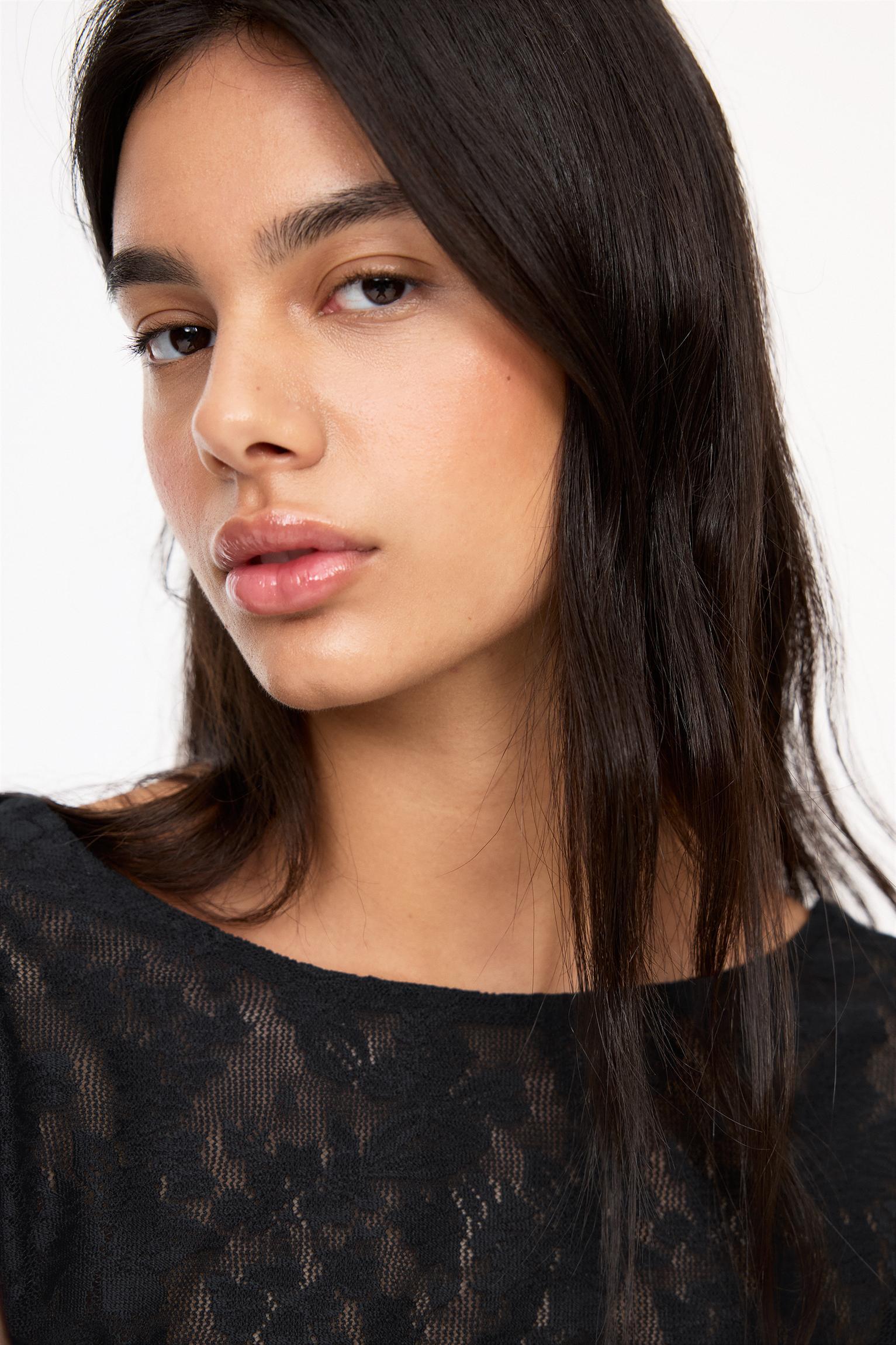 Rustic floral top Product Image