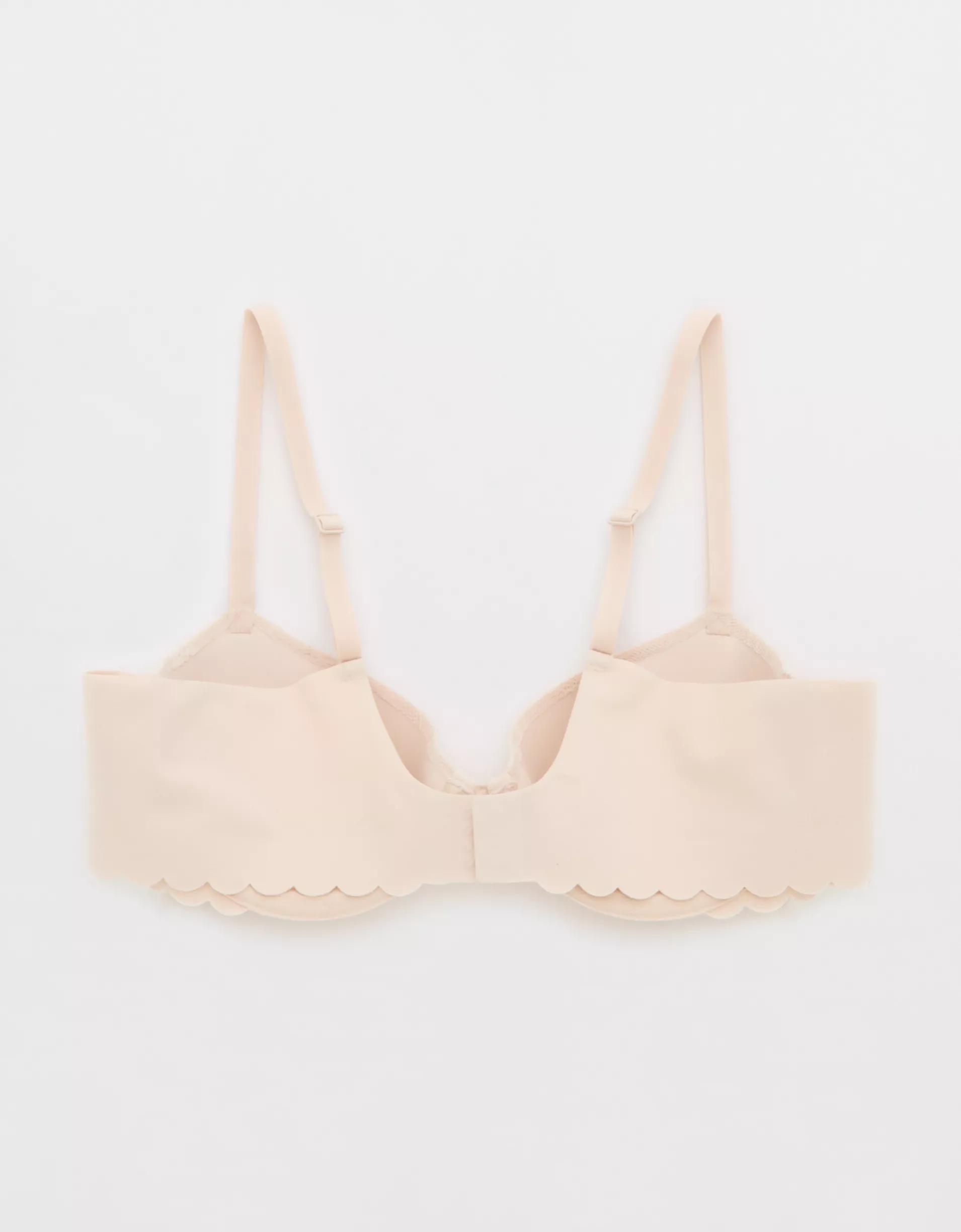 SMOOTHEZ Lace Demi Lightly Lined Bra Product Image