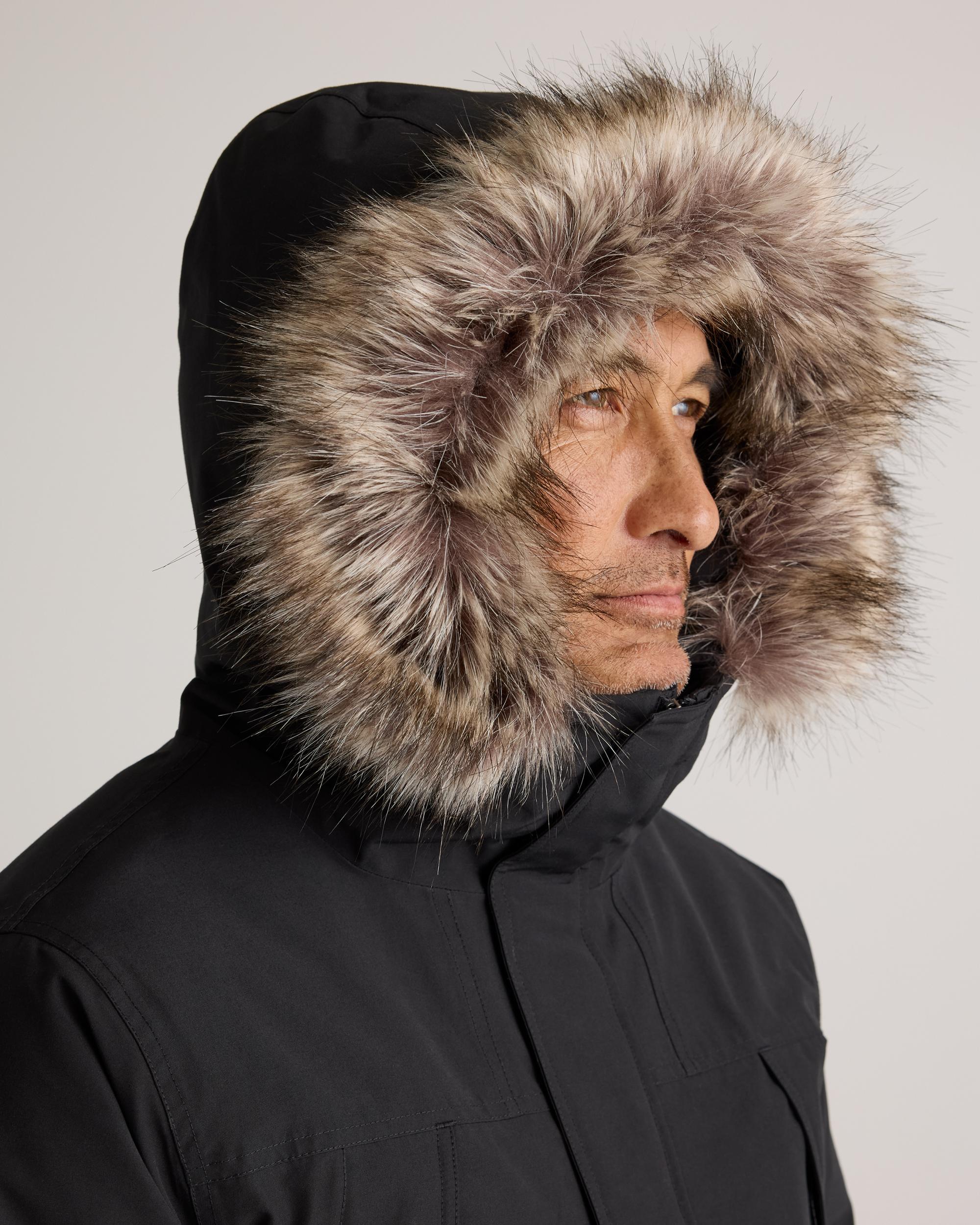 Quince | Men's Responsible Down Hooded Parka Recycled Polyester Product Image
