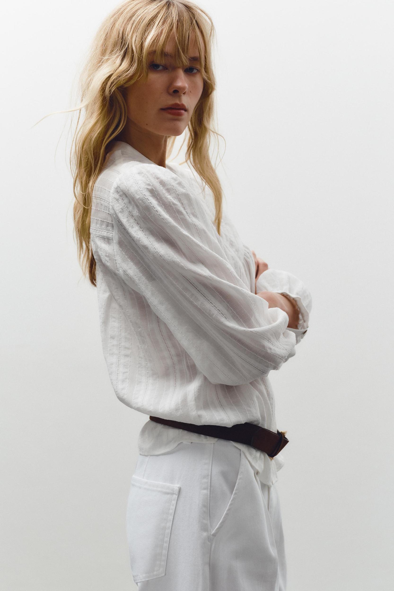 ROMANTIC LACE TRIM BLOUSE Product Image