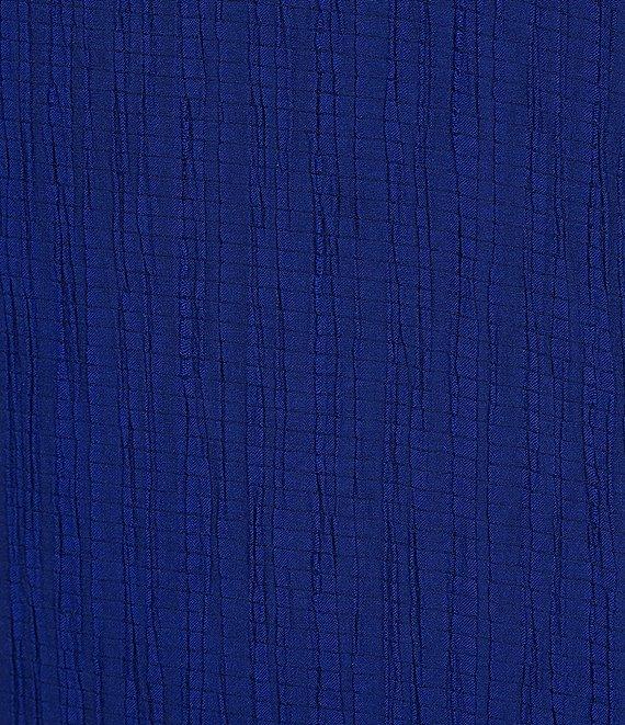 Slim Factor By Investments Josie Crew Neck 3/4 Sleeve Grommet Textured Top Product Image