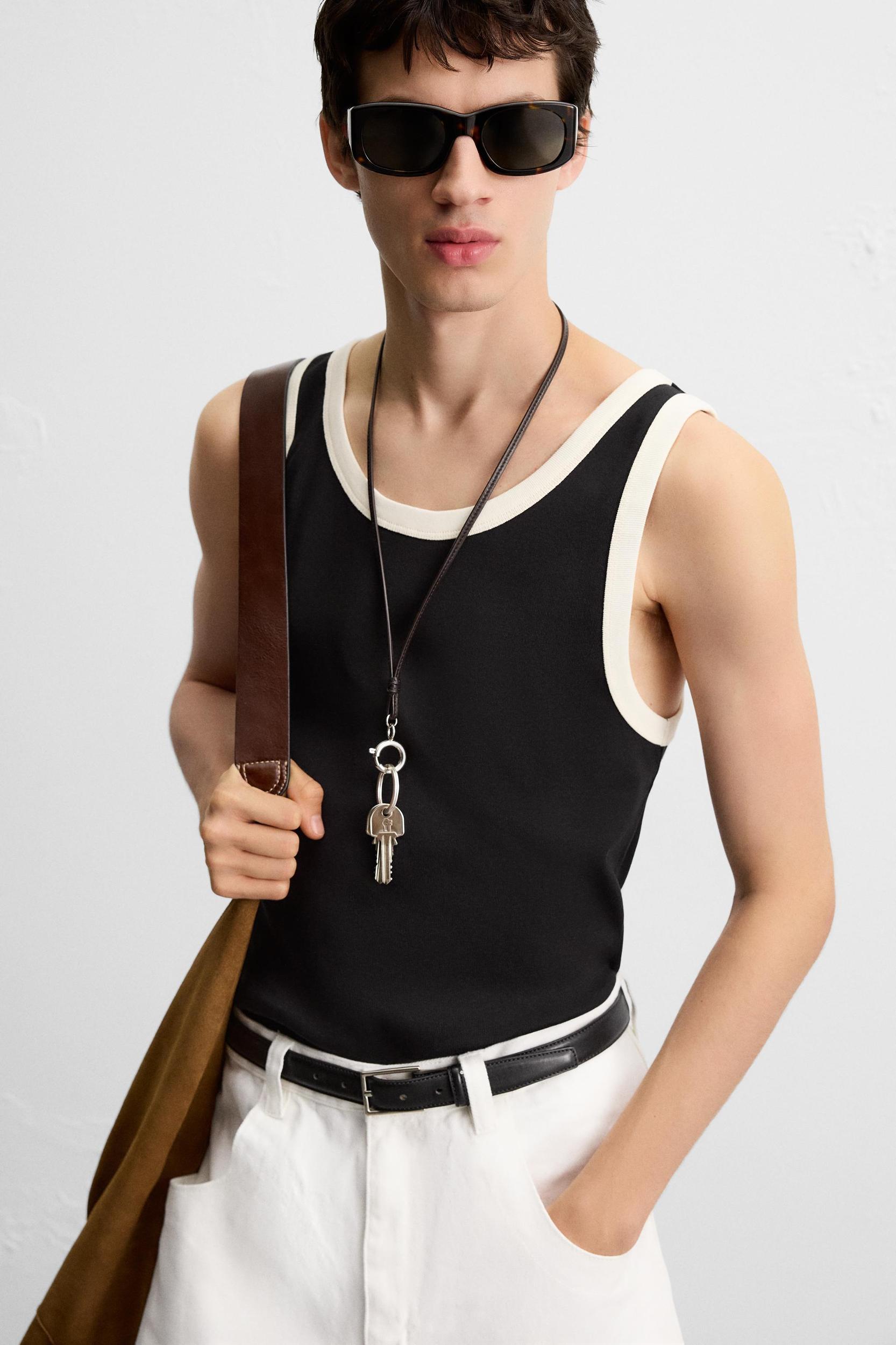 CONTRAST TANK TOP Product Image